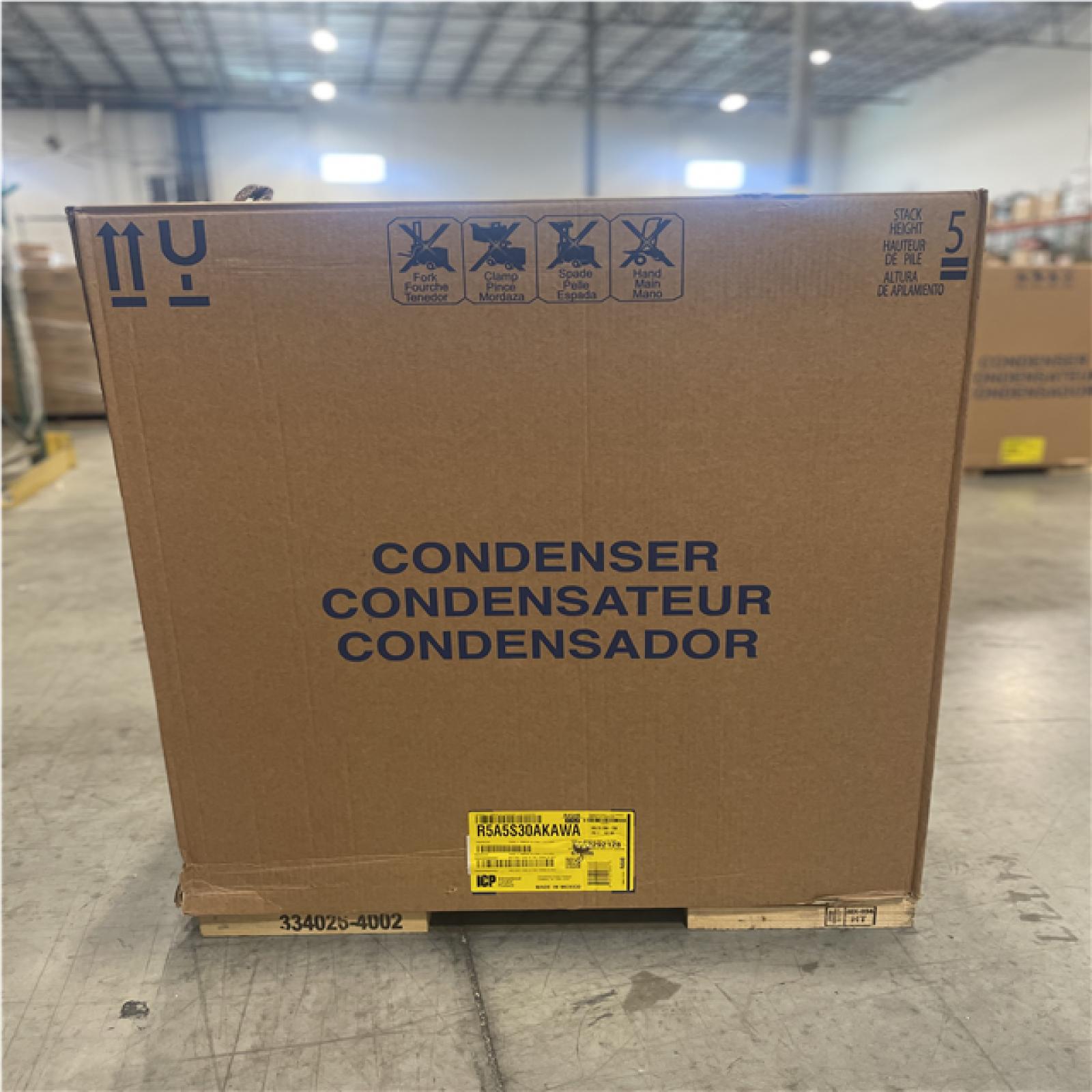DALLAS LOCATION- AS-IS Smartcomfort® By Carrier 2.5 Ton 14.3 Seer2 Condensing Unit R-454b