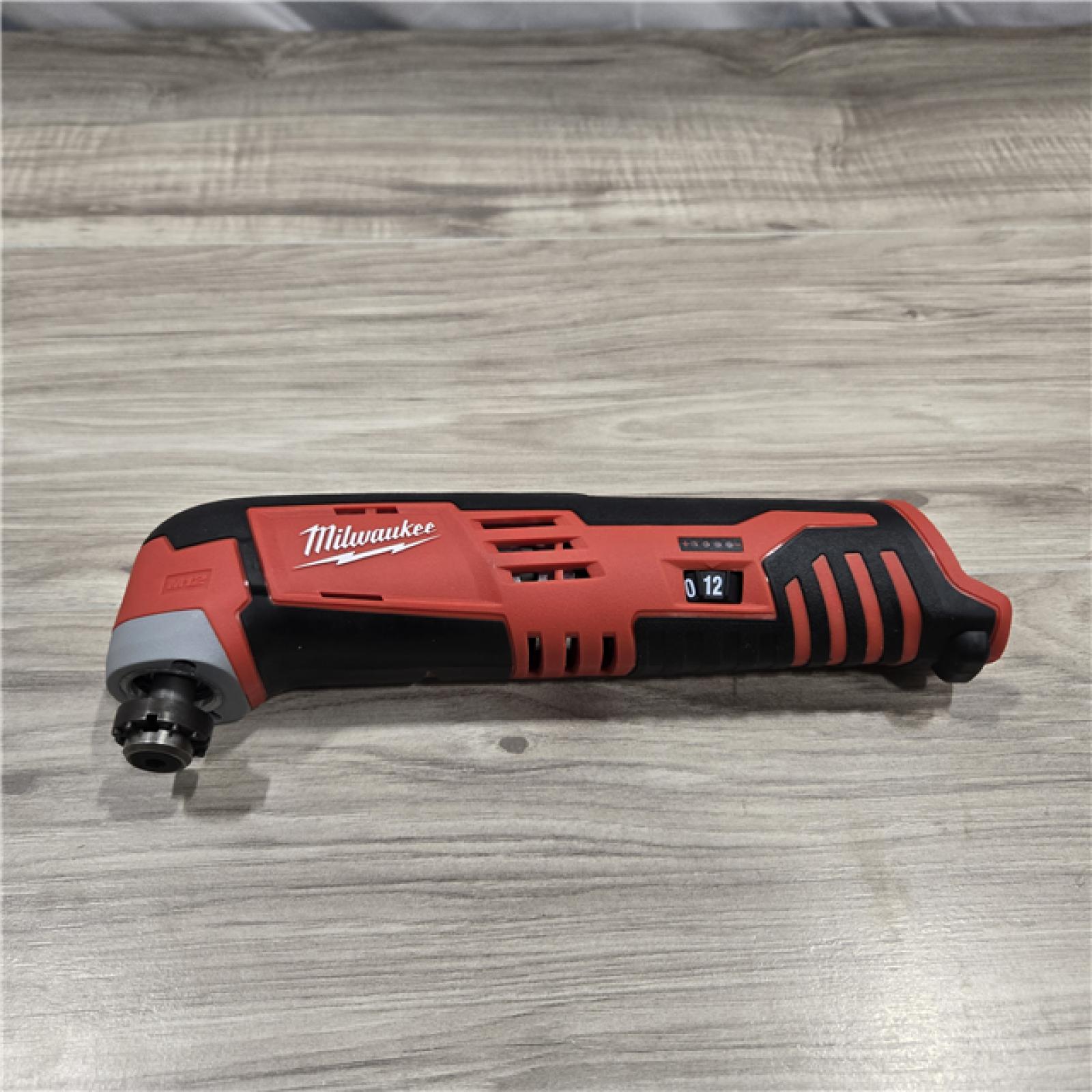 LIKE NEW! - Milwaukee M12 Cordless Multi-Tool