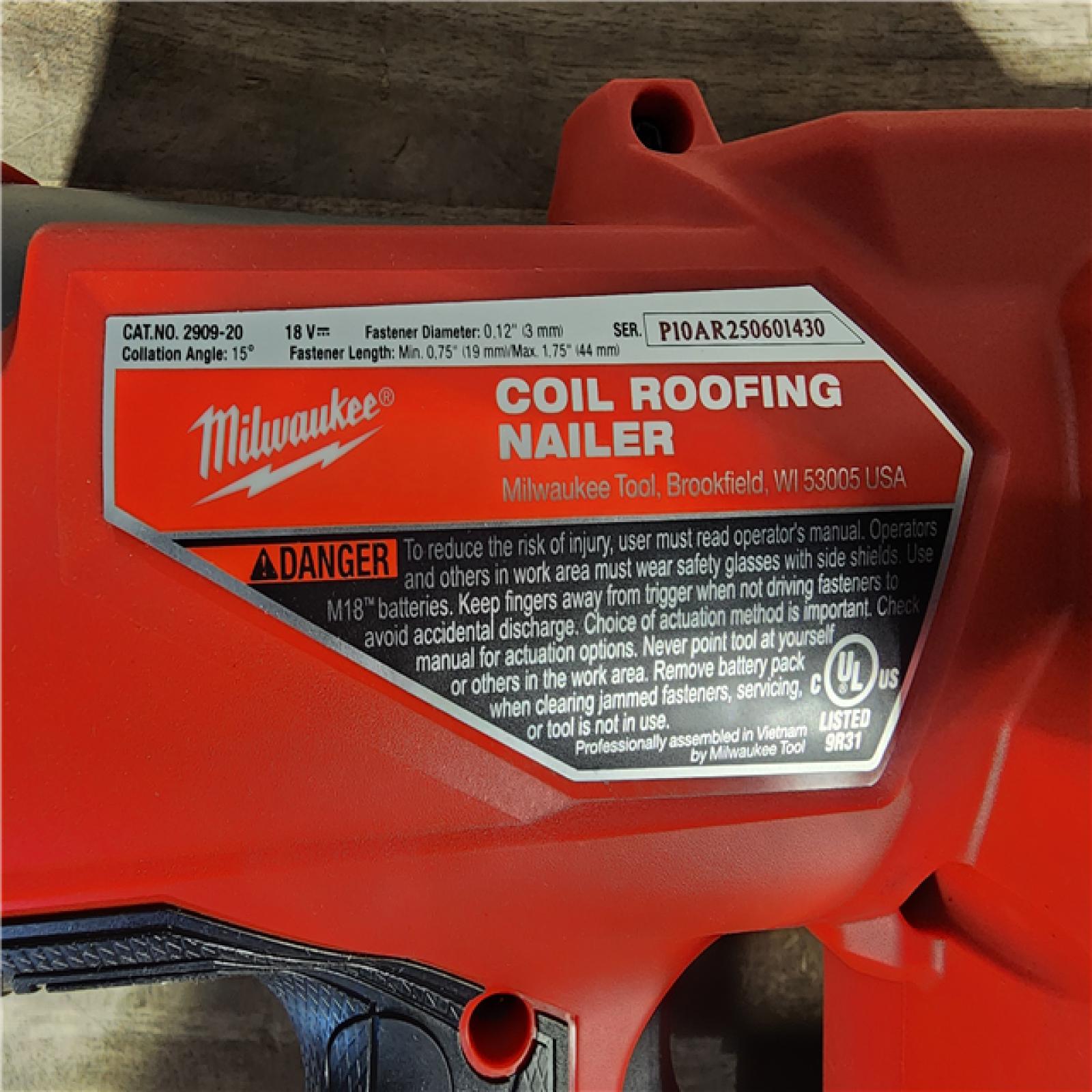 HOUSTON LOCATION - AS-IS (APPEARS LIKE NEW) Milwaukee M18 FUEL Coil Roofing Nailer (TOOL ONLY)