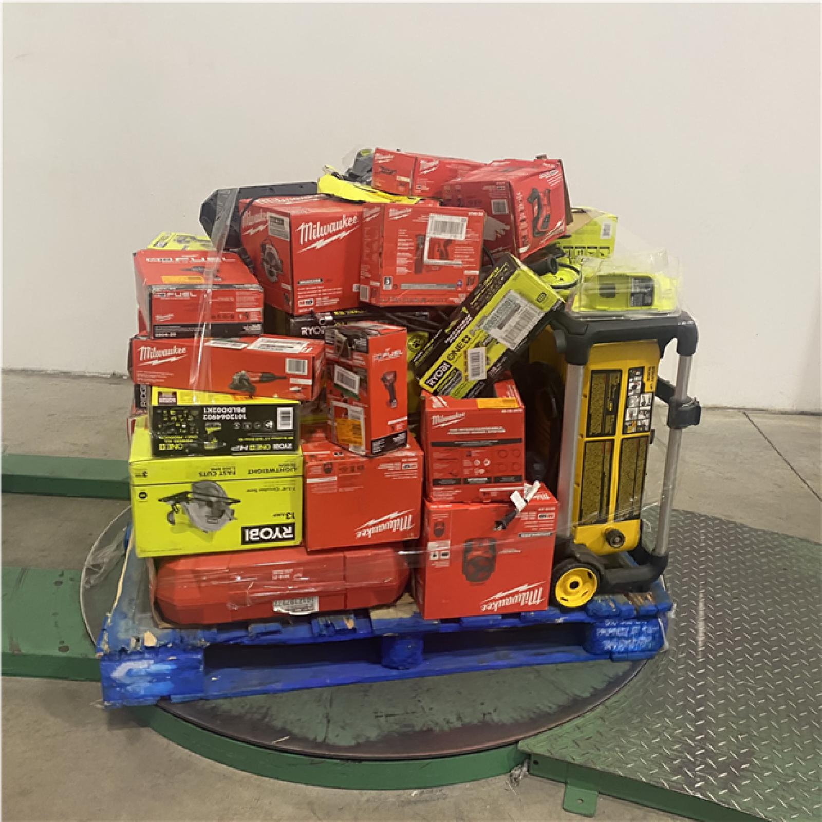 Dallas Location - As-Is Tool Pallet