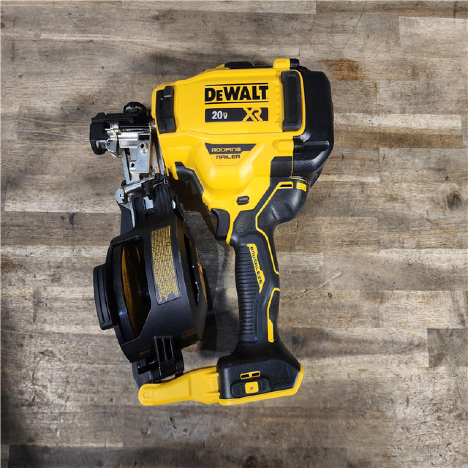 HOUSTON LOCATION - AS-IS (APPEARS LIKE NEW) DeWalt DCN45RNB 20V Max 15 Degree Cordless Coil Roofing Nailer (Tool Only)