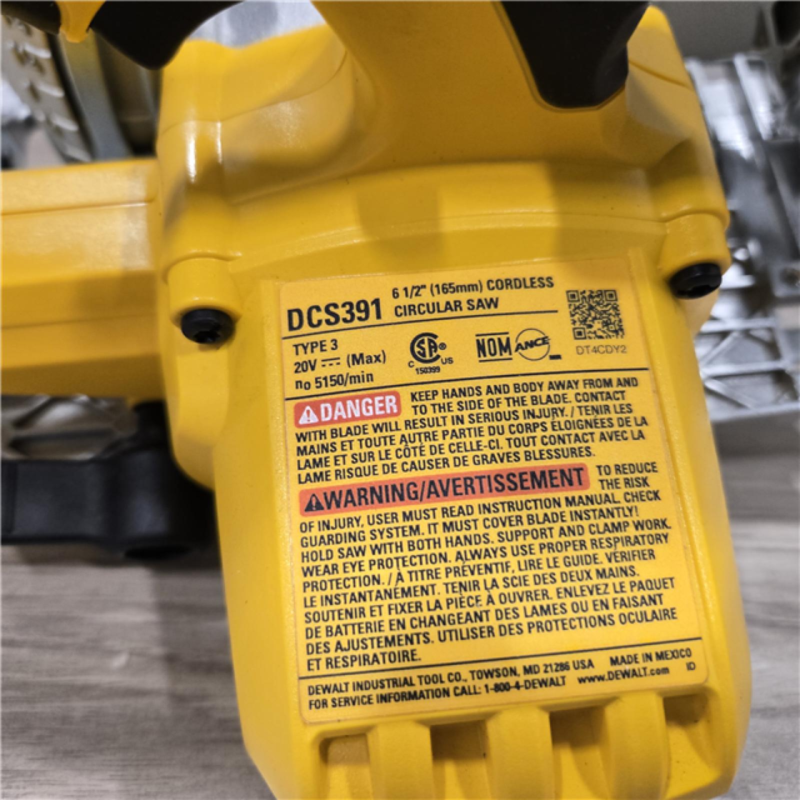 AS-IS DEWALT 6-1/2'' 165MM CIRCULAR SAW (Tool-Only)