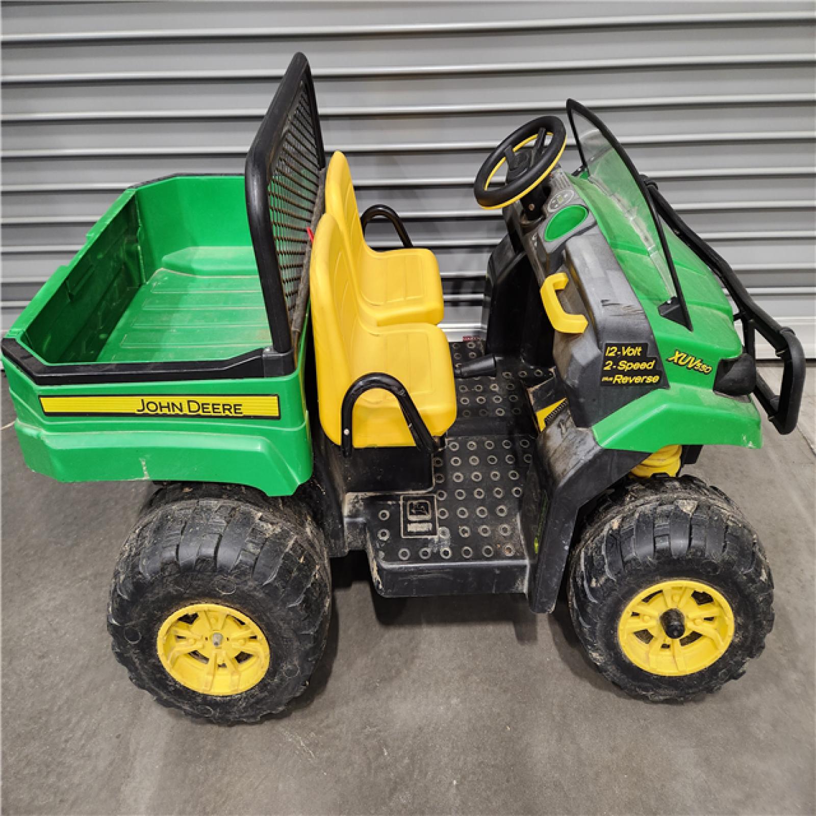 AS-IS Peg Perego John Deere Gator XUV 12-volt Battery-Powered Ride-On Dumptruck