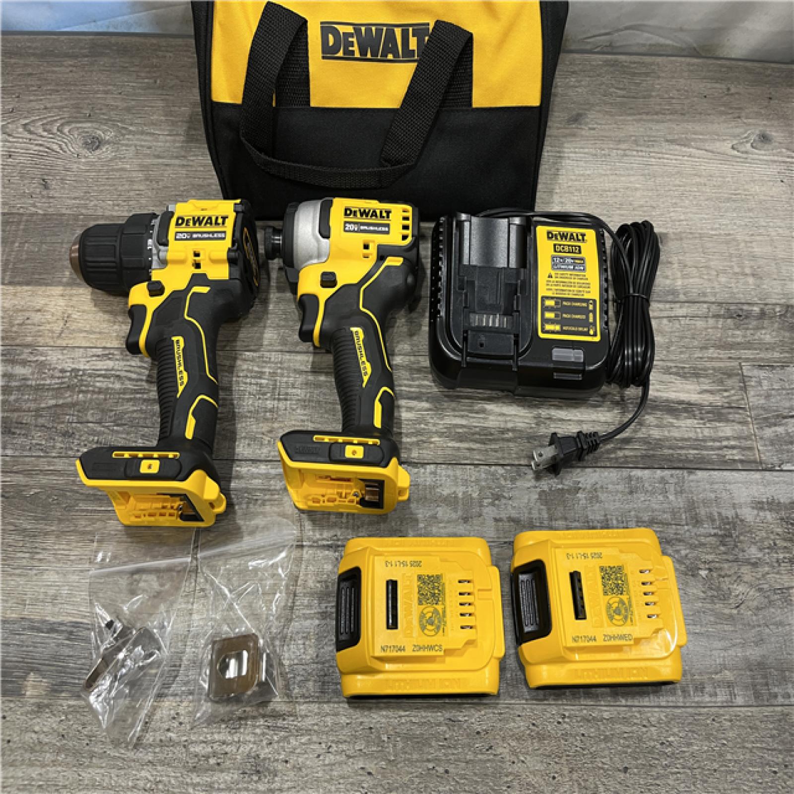 AS-IS DEWALT ATOMIC 20-Volt MAX Lithium-Ion Cordless Combo Kit