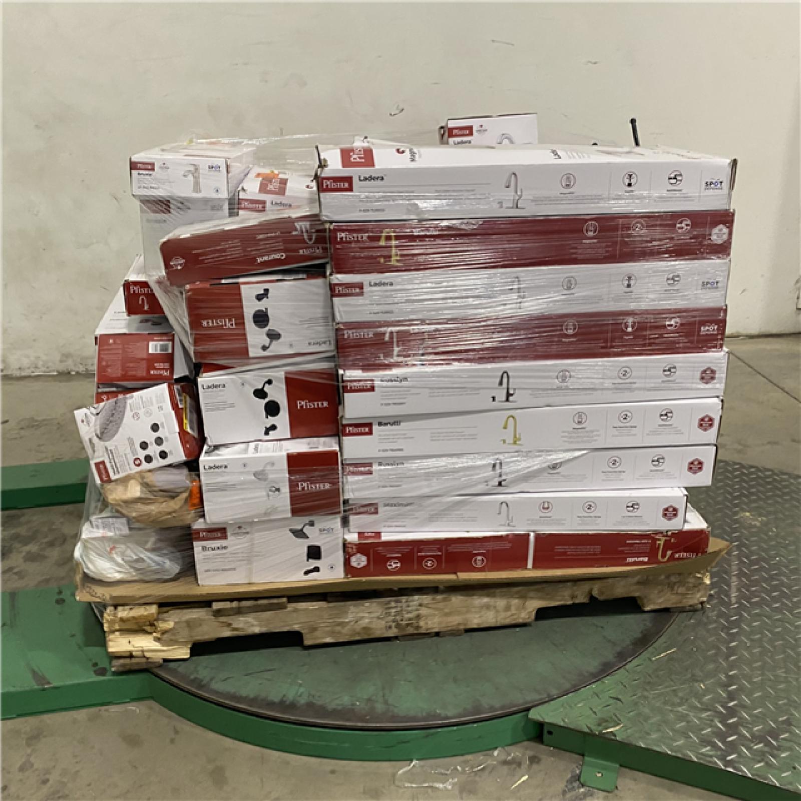 Dallas Location - As-Is Bath & Kitchen Faucets Palllet