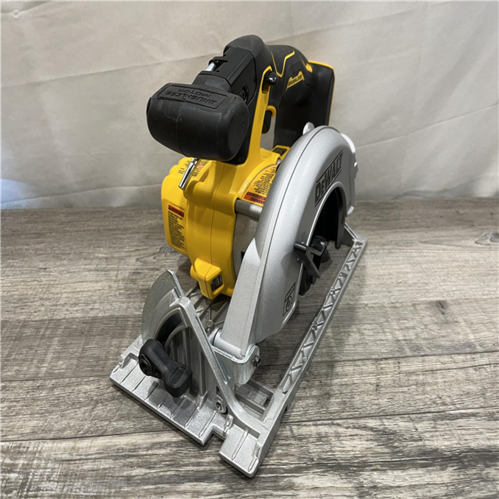 AS-IS DEWALT 20V MAX Cordless Brushless 6-1/2 in. Sidewinder Style Circular Saw (Tool Only)