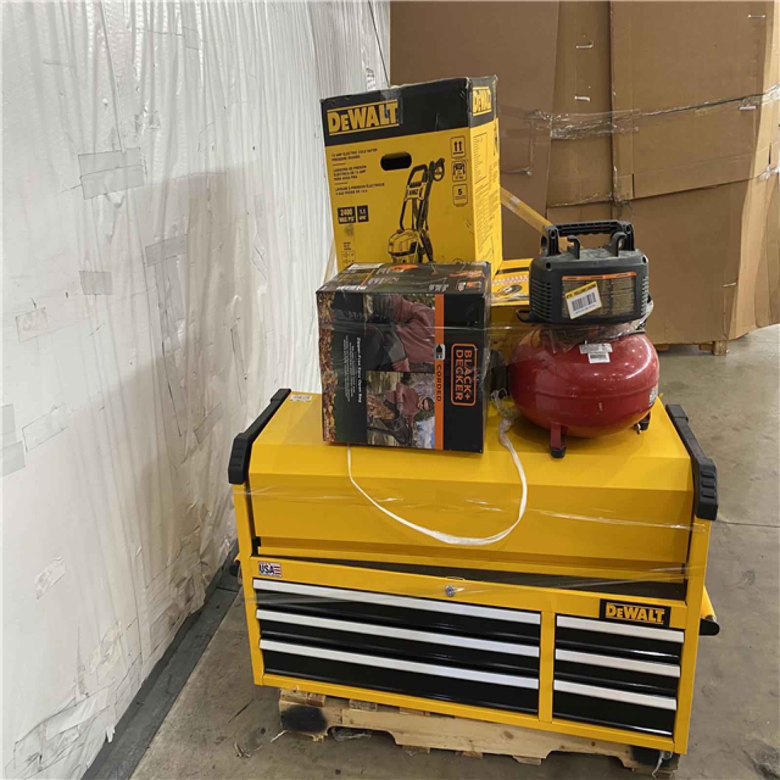Houston Location AS IS - Tool Pallet