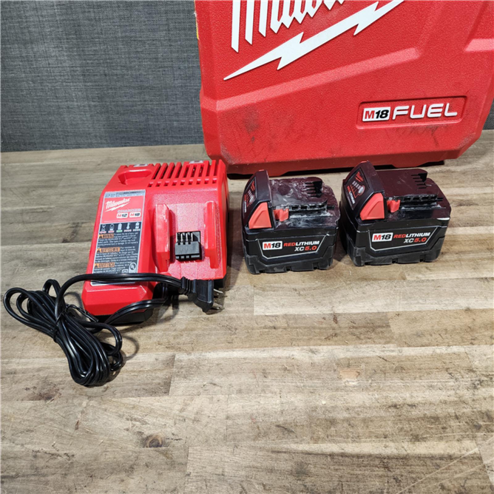 HOUSTON LOCATION - AS-IS Milwaukee FUEL 18V Lithium-Ion Brushless Cordless 1/2 in. Hammer Drill Driver Kit