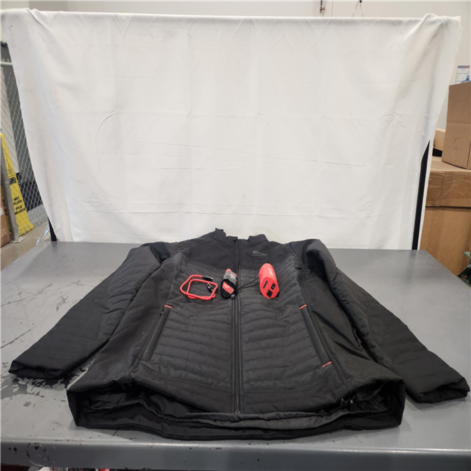 AS-IS- Milwaukee Women's XL Heated Jacket Kit
