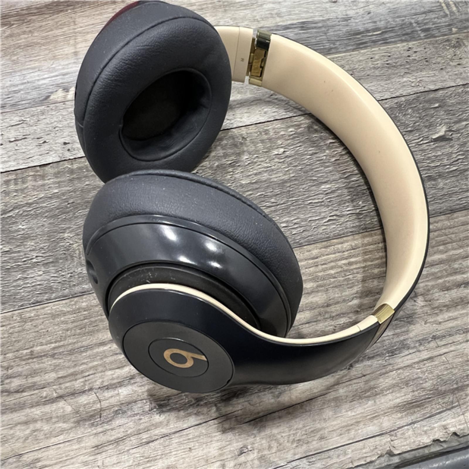 AS-IS Beats Studio3 Wireless Headphones - Shadow grey