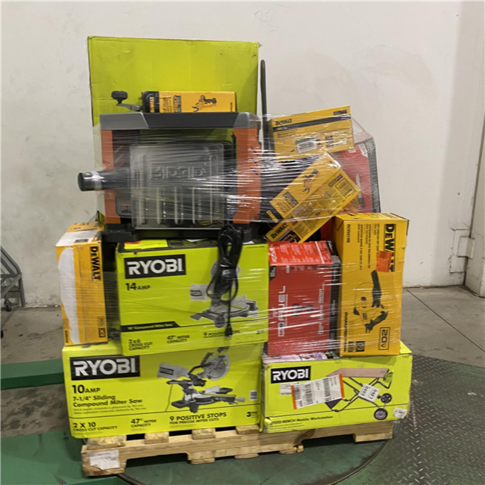 Dallas Location - As-Is Tool Pallet