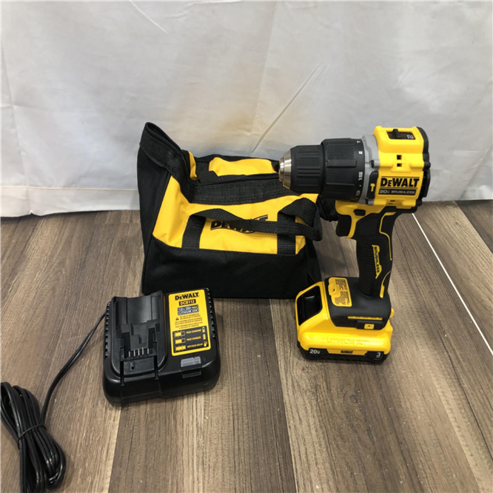 AS-IS DEWALT ATOMIC 20V Cordless 1/2 in. Compact Hammer Drill Kit