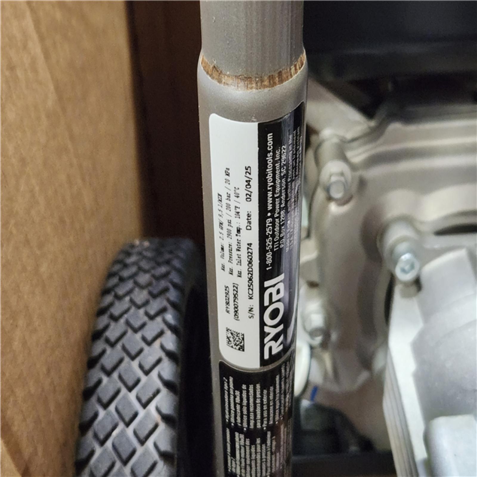 Phoenix NEW RYOBI 2900 PSI 2.5 GPM Cold Water Gas Pressure Washer with 212cc Engine