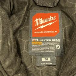 AS-IS Milwaukee Men's Medium 12V Lithium-Ion Cordless TOUGHSHELL Blue Heated Jacket Kit