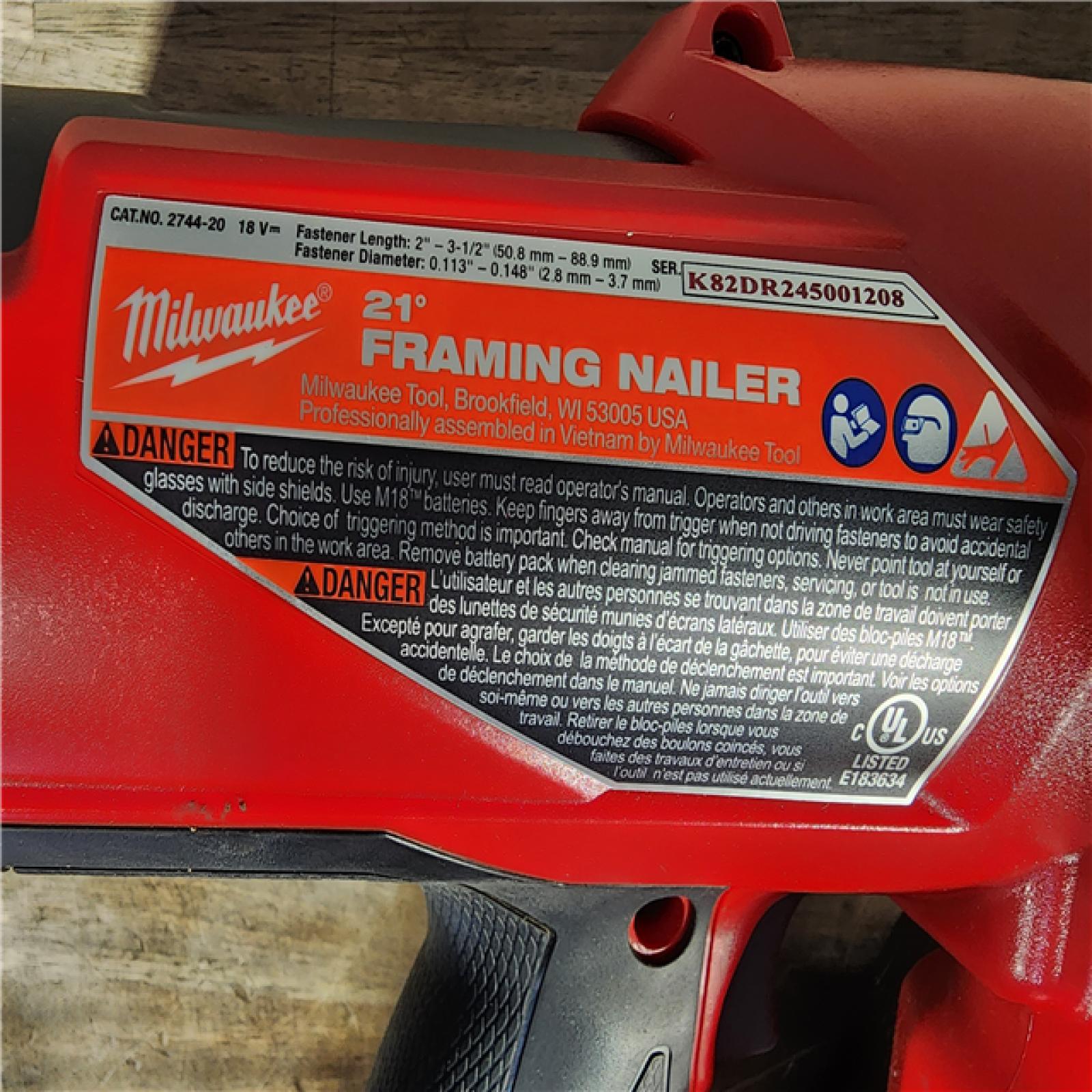 HOUSTON LOCATION - AS-IS Milwaukee 2744-20 M18 FUEL 3-1/2 in. 18-Volt 21-Degree Lithium-Ion Brushless Cordless Framing Nailer (Tool-Only)