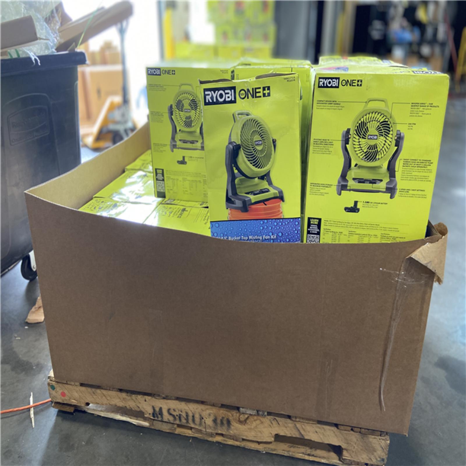 DALLAS LOCATION - RYOBI ONE+ 18V Cordless 7-1/2 in. Bucket Top Misting Fan Kit (20 UNITS)