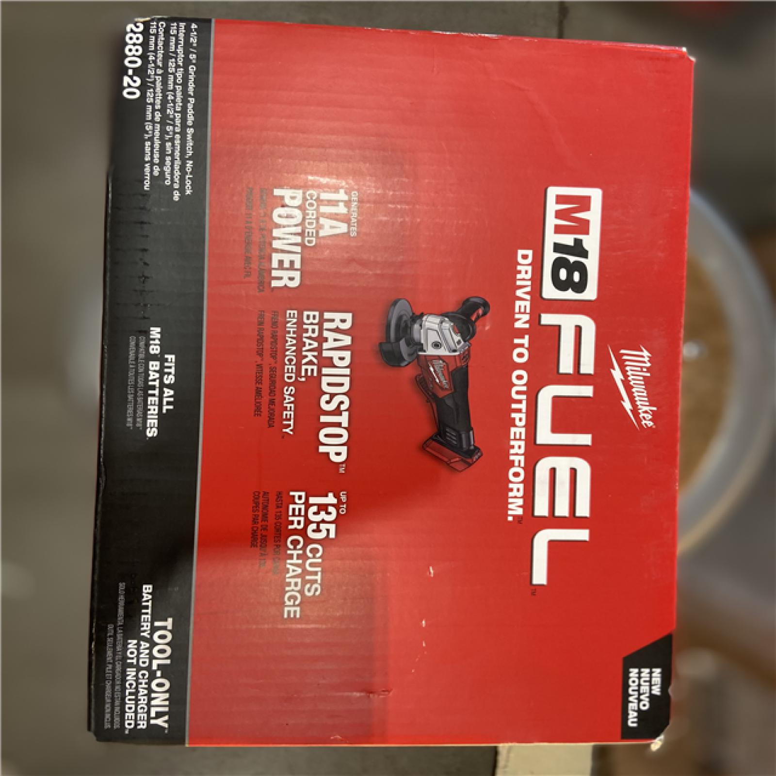 NEW! - Milwaukee M18 FUEL 18V Lithium-Ion Brushless Cordless 4-1/2 in./5 in. Grinder w/Paddle Switch (Tool-Only)