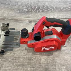 AS-IS Milwaukee 18V Lithium-Ion Cordless 3-1/4 in. Planer (Tool-Only)