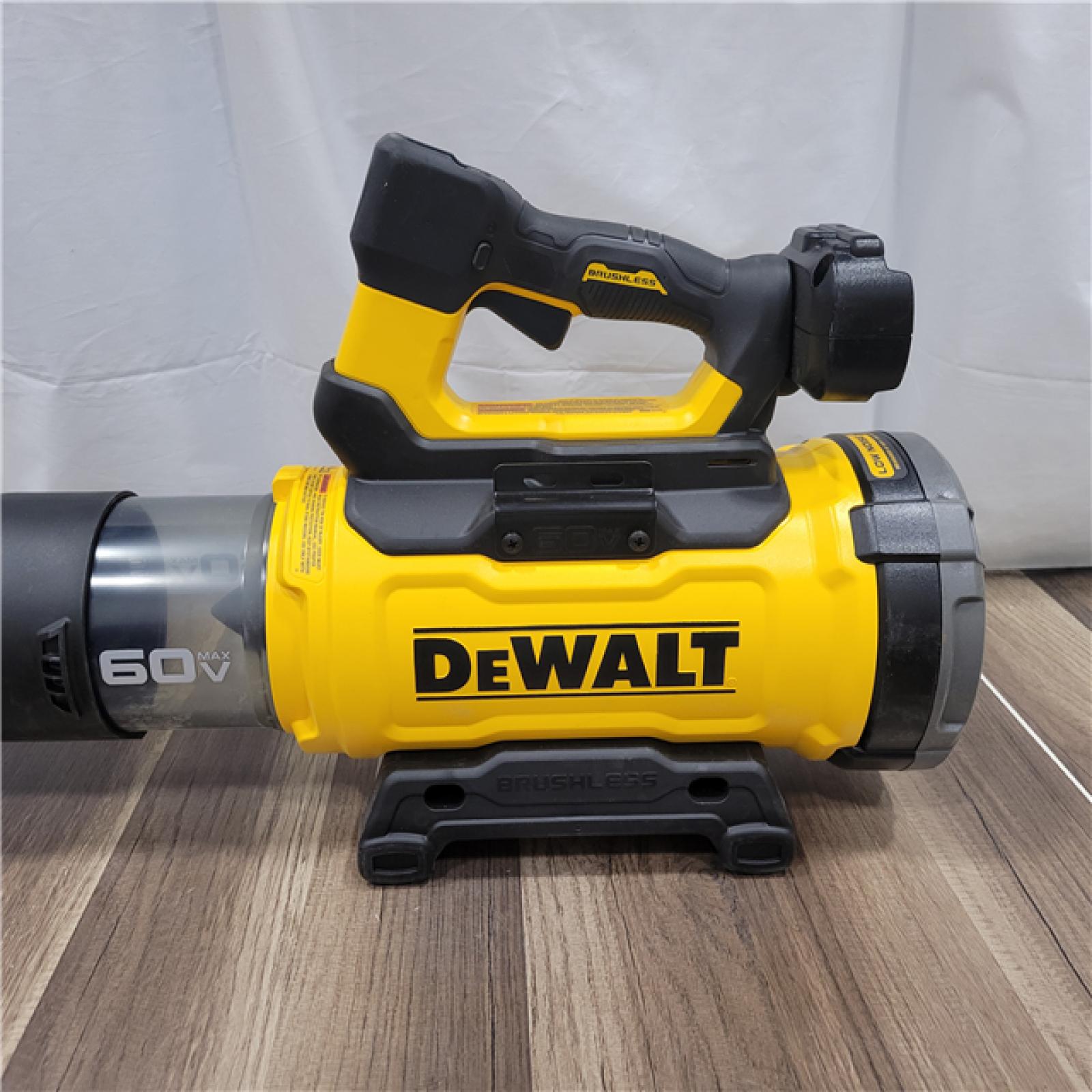 AS-IS DEWALT FLEXVOLT 60V MAX 160 MPH 760 CFM Brushless Cordless  and Charger