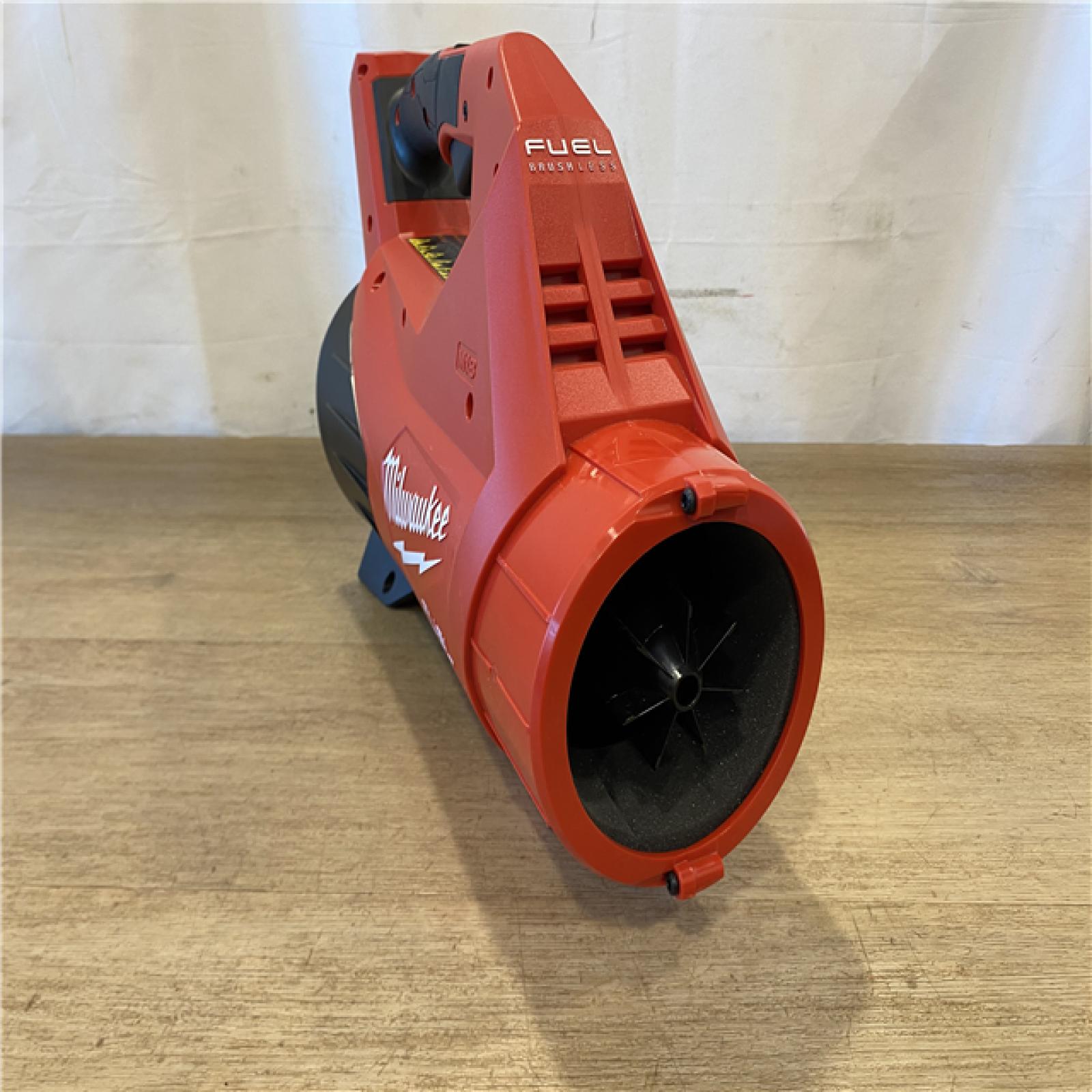 AS-IS Milwaukee FUEL 120 MPH 500 CFM 18V Lithium-Ion Brushless Cordless Handheld Blower (Tool-Only)