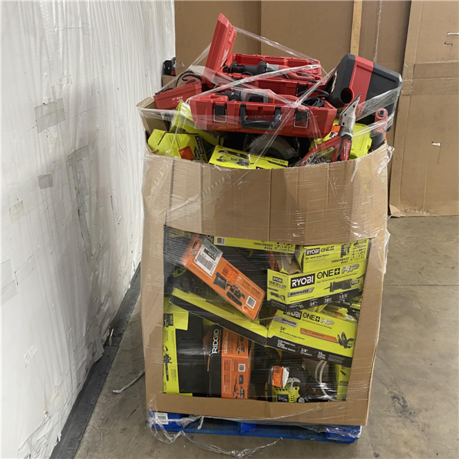 Houston Location AS IS - Tool Pallet