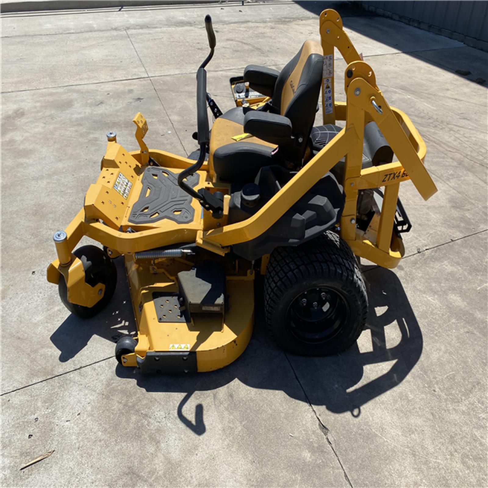 Houston Location - AS-IS Cub Cadet Ultima ZTX4