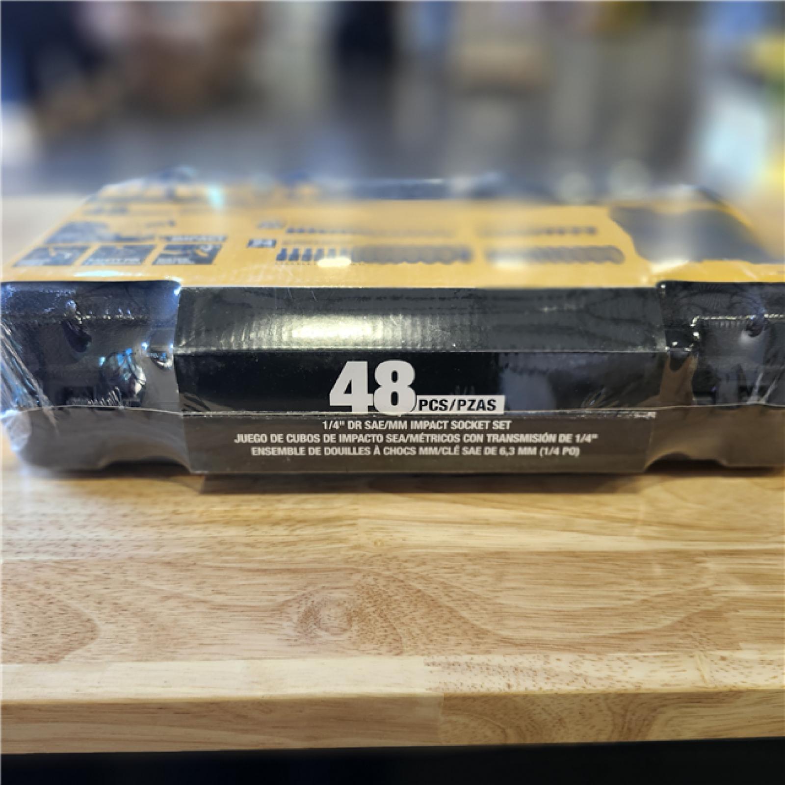 NEW! - DEWALT 1/4 in. Drive Metric and SAE Impact Socket Set (48-Piece)