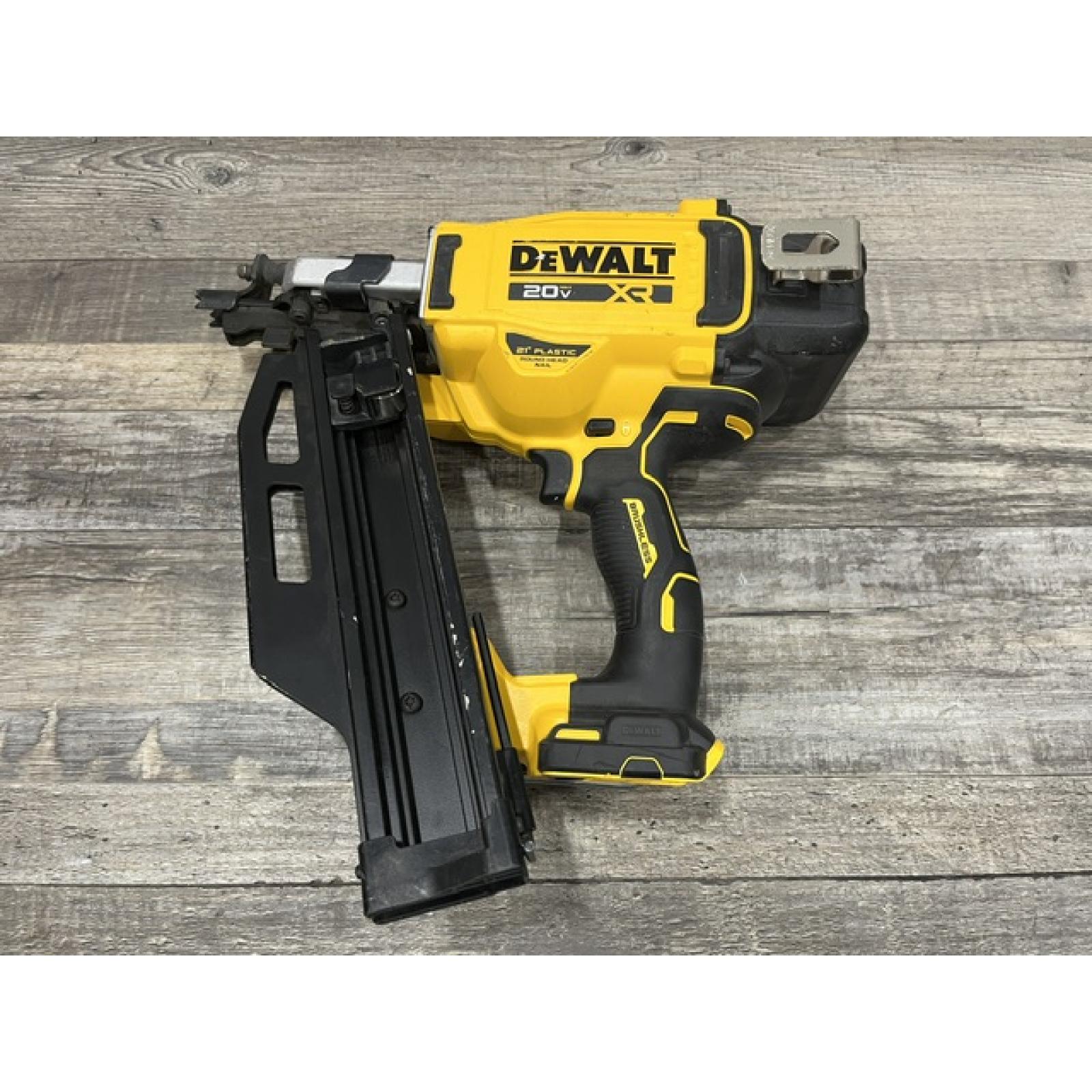 AS-IS DEWALT 20-Volt 21° Cordless Framing Nailer (Tool-Only)