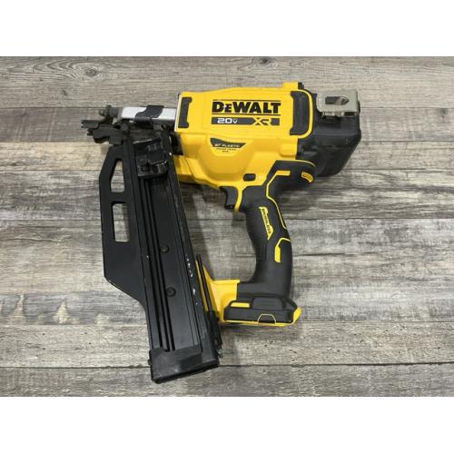AS-IS DEWALT 20-Volt 21° Cordless Framing Nailer (Tool-Only)