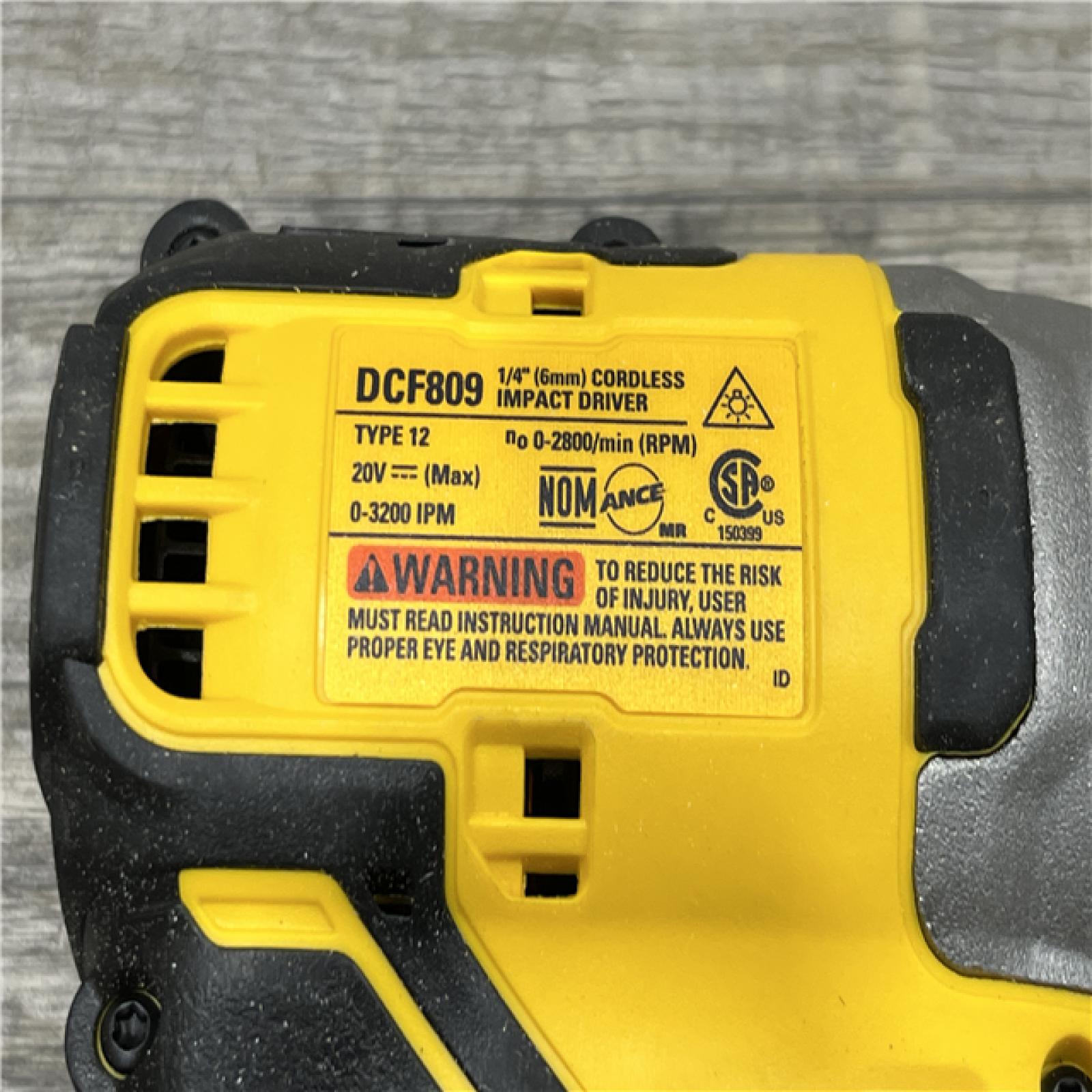 AS-IS DEWALT Atomic 20V Max Lithium-Ion Brushless Cordless Compact 1/4 in. Impact Driver Kit