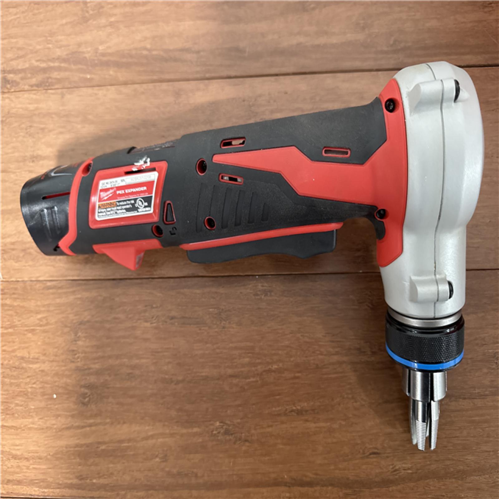 California AS-IS Milwaukee M12 Pex Expander Kit, Includes (2) Batteries, Charger & Hard Case