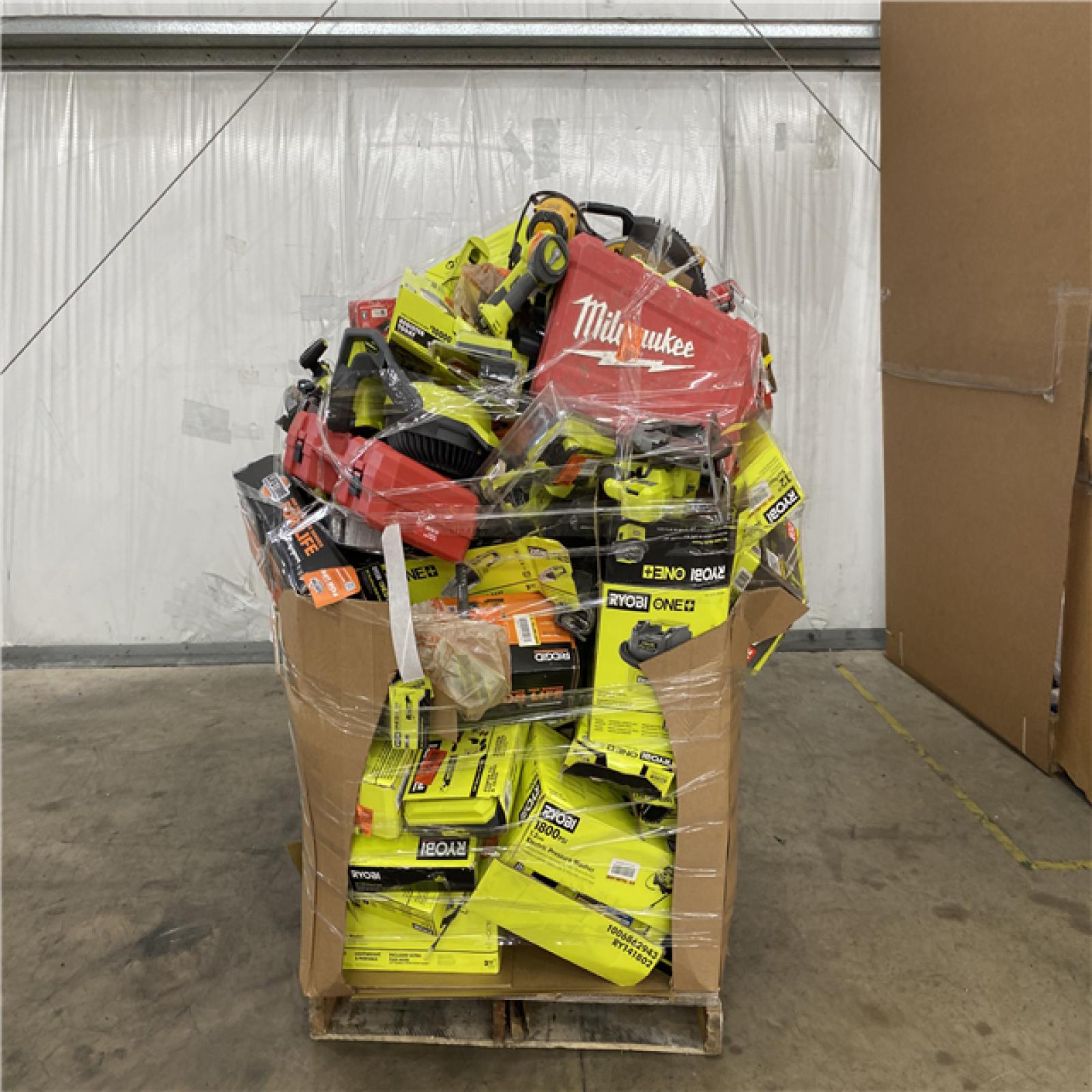 Houston Location AS IS - Tool Pallet