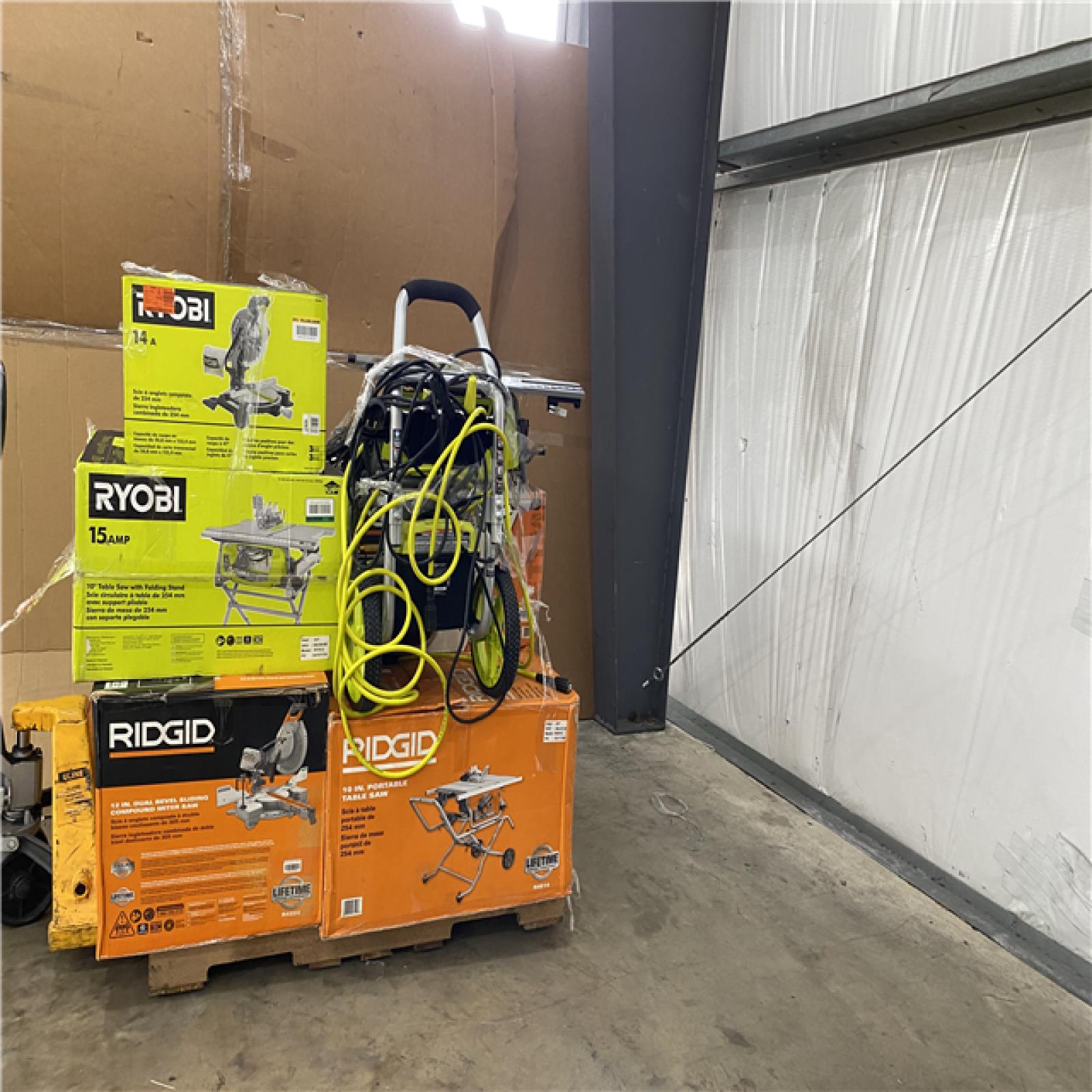 Houston Location AS IS - Tool Pallet