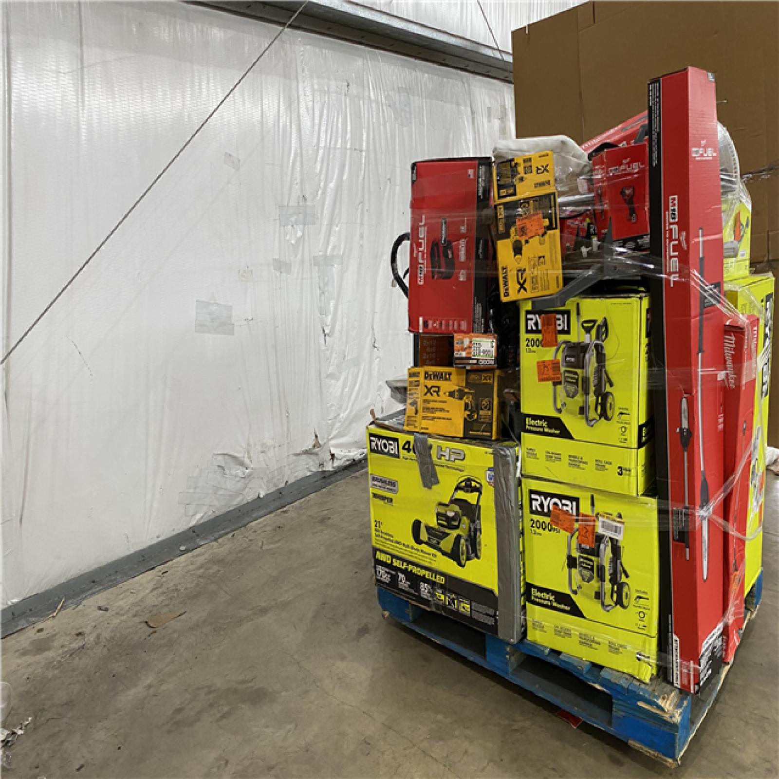 Houston Location AS IS - Tool Pallet