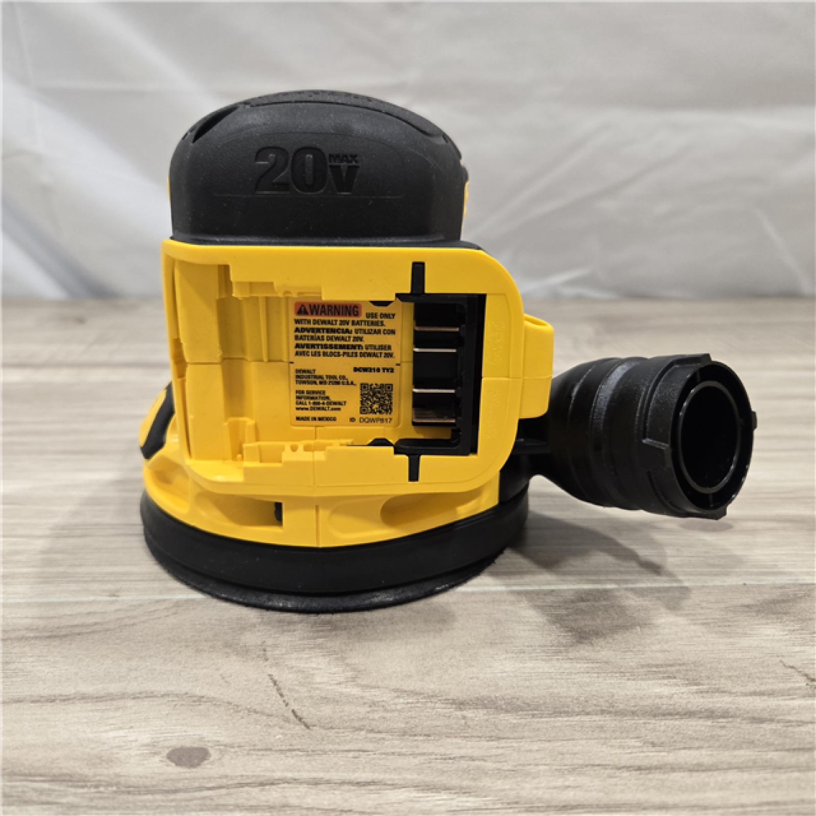 LIKE NEW! -DEWALT 20V MAX XR Cordless Brushless Random Orbital Sander (Tool Only)