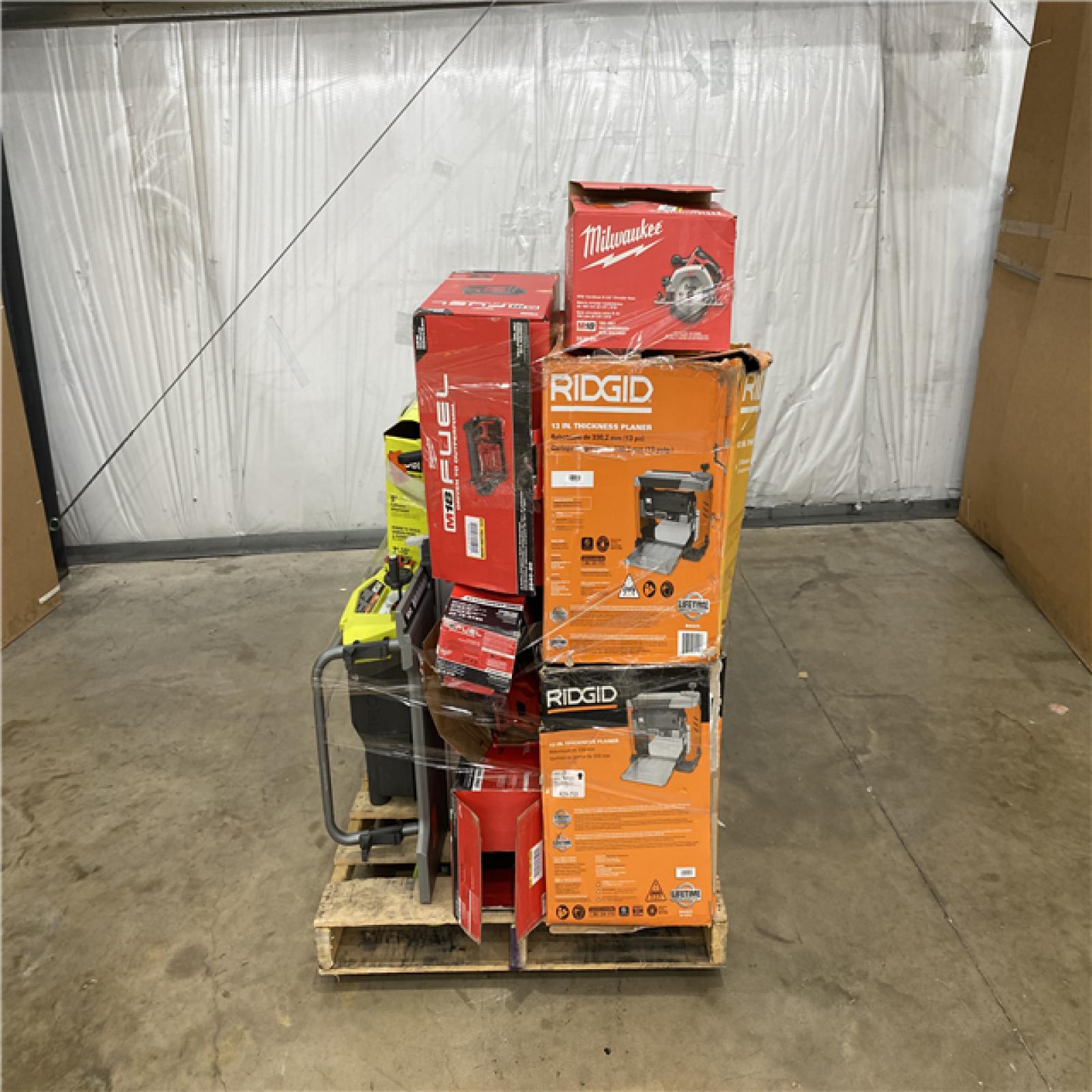 Houston Location AS IS - Tool Pallet