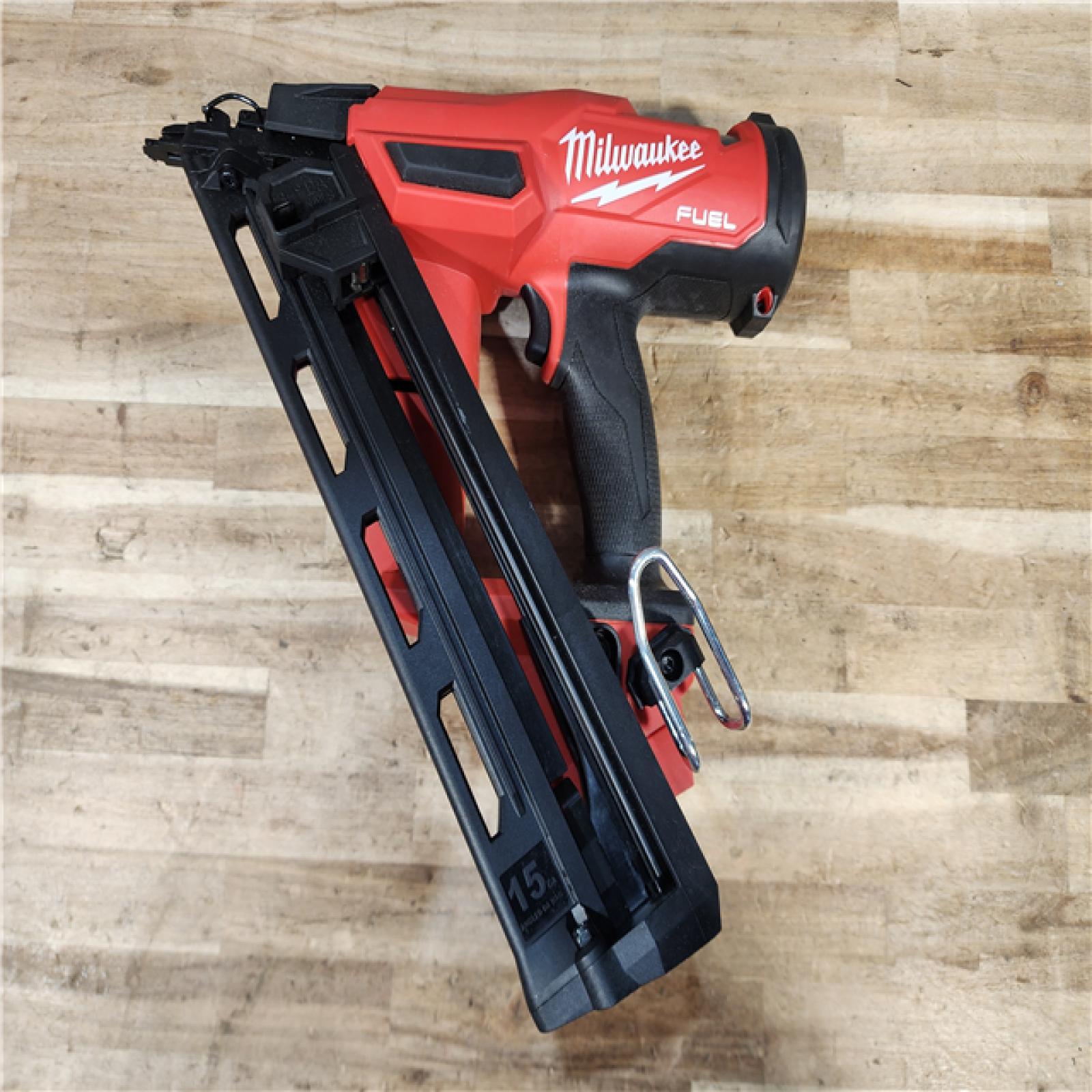 HOUSTON LOCATION - AS-IS Milwaukee FUEL 18-Volt Lithium-Ion Brushless Cordless Gen II 15-Gauge Angled Finish Nailer (Tool-Only)