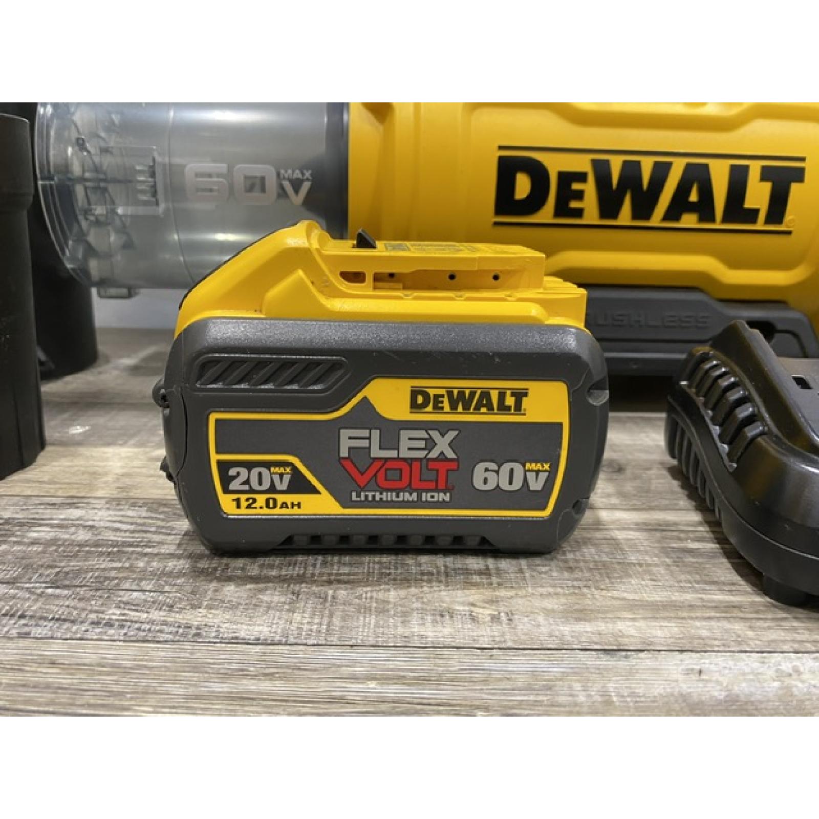 AS-IS DEWALT FLEXVOLT 60V MAX 160 MPH 760 CFM Brushless Cordless Axial Blower Kit