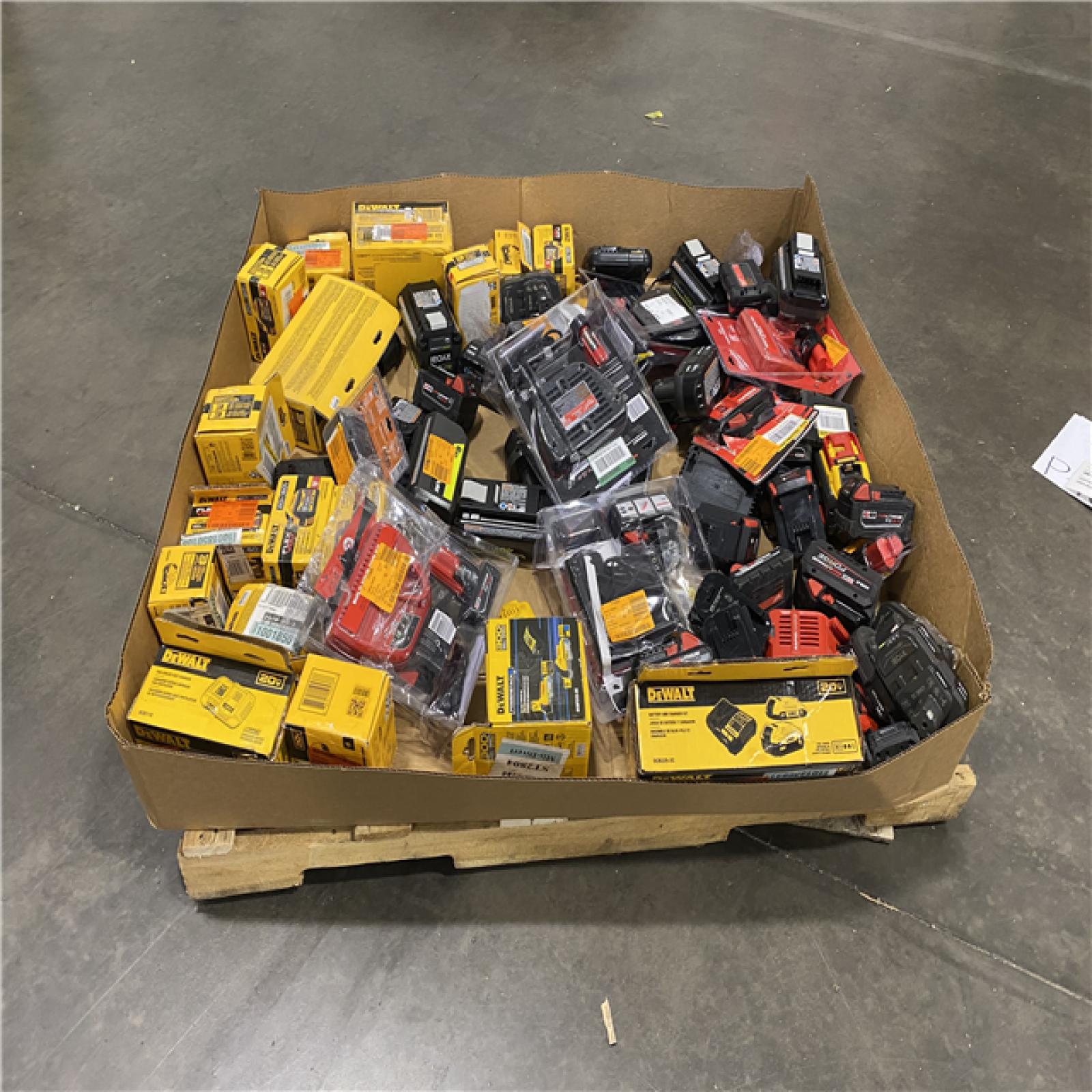 Dallas Location - As-Is Battery Tool Pallet