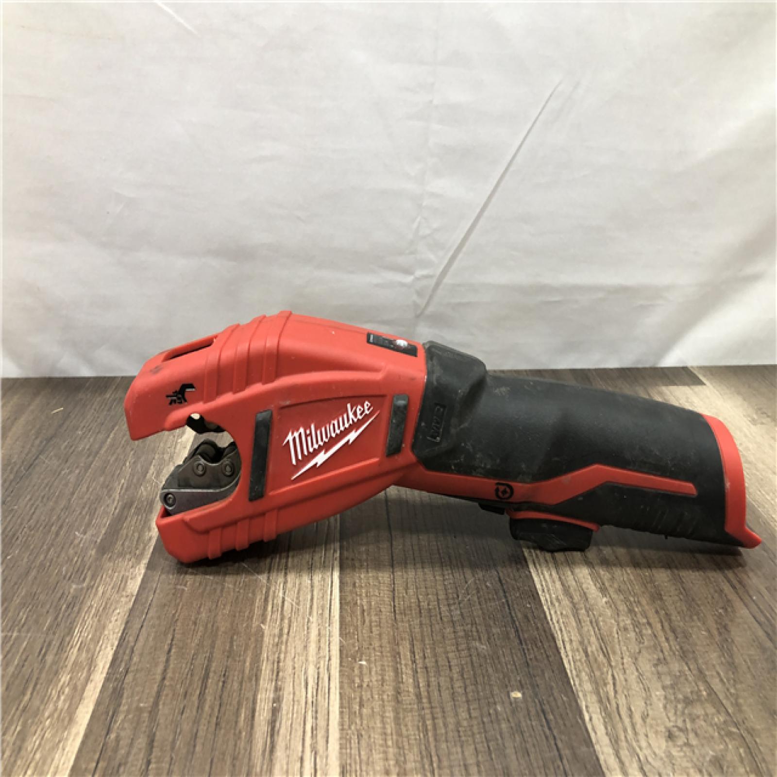 AS-IS Milwaukee M12 12V Lithium-Ion Cordless Copper Tubing Cutter (Tool-Only)