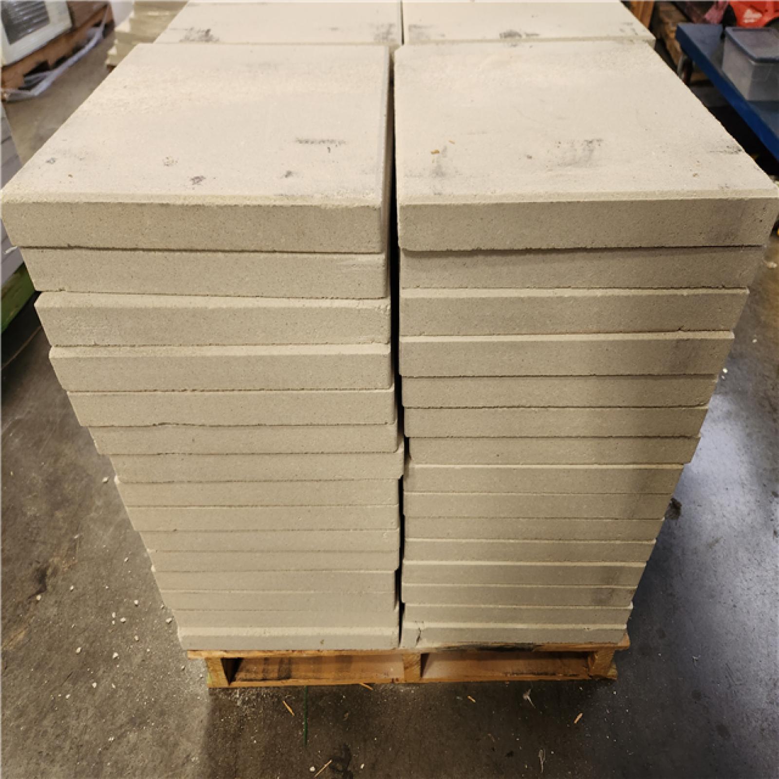 Phoenix AS-IS Oldcastle 15.75 in. x 15.75 in. x 1.75 in. White Concrete Step Stone (90- Piece Pallet)