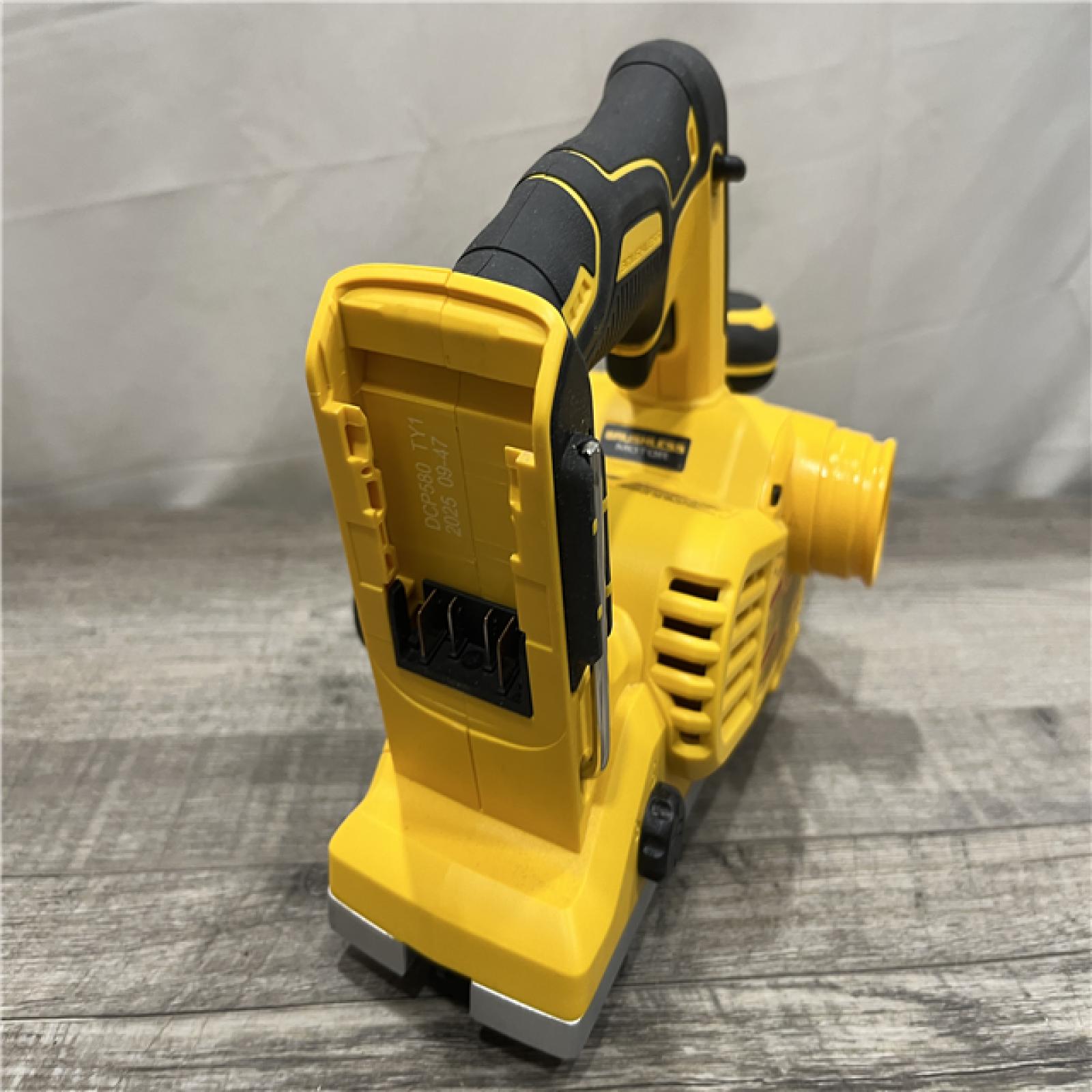 AS-IS DEWALT 20V MAX XR Cordless Brushless 3-1/4 in. Planer (Tool Only)