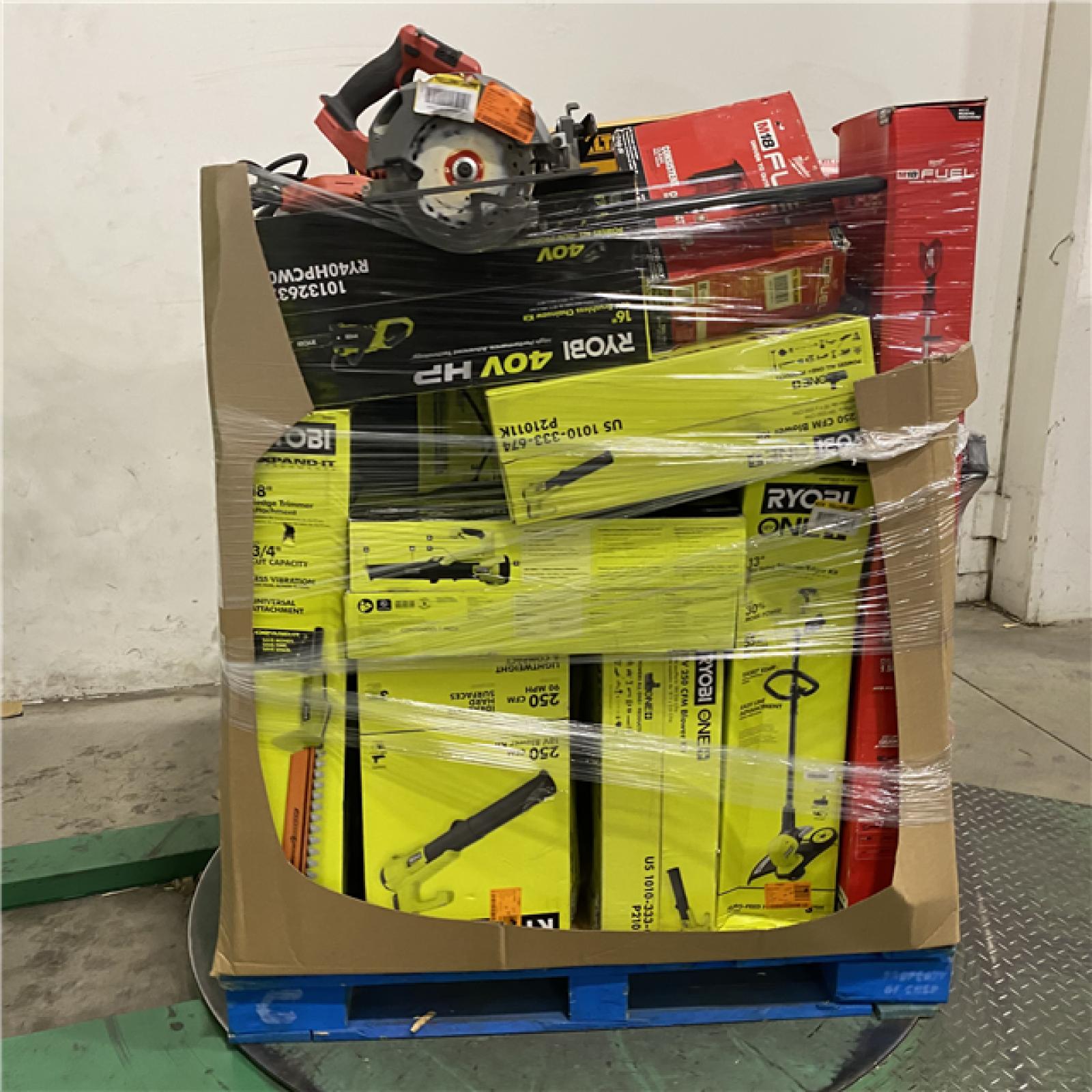 Dallas Location - As-Is Tool Pallet