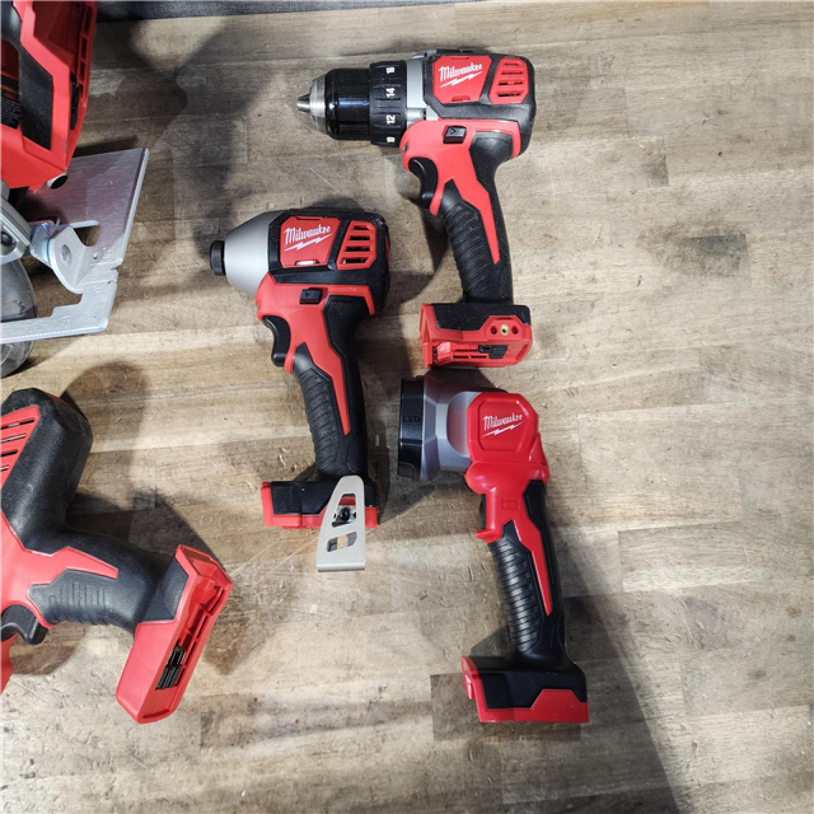 HOUSTON LOCATION - AS-IS Milwaukee M18 18V Lithium-Ion Cordless Combo Kit