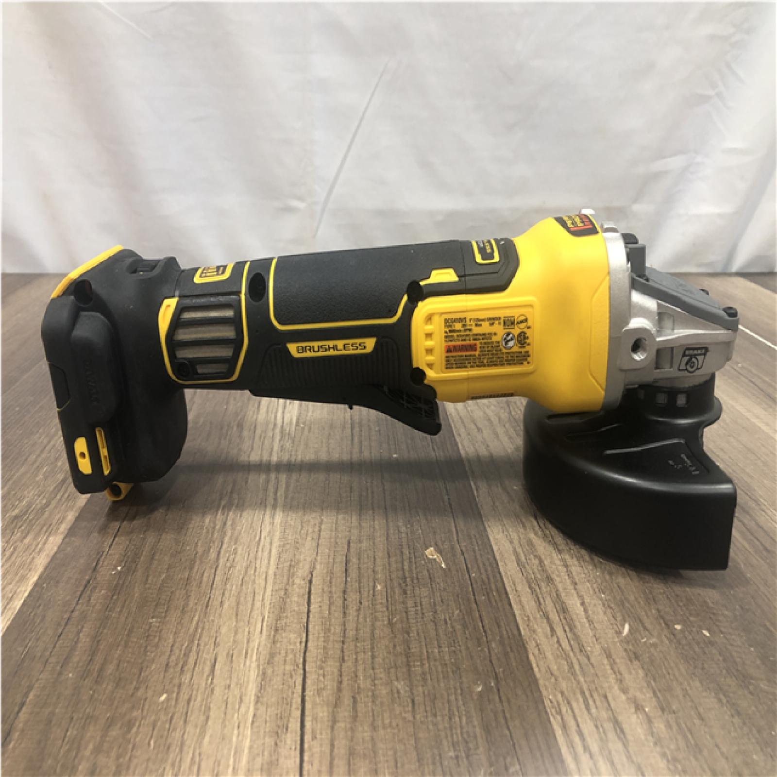 AS-IS DEWALT 20V XR Cordless 4-1/2. in. to 5 in. Variable Speed Angle Grinder (Tool Only)