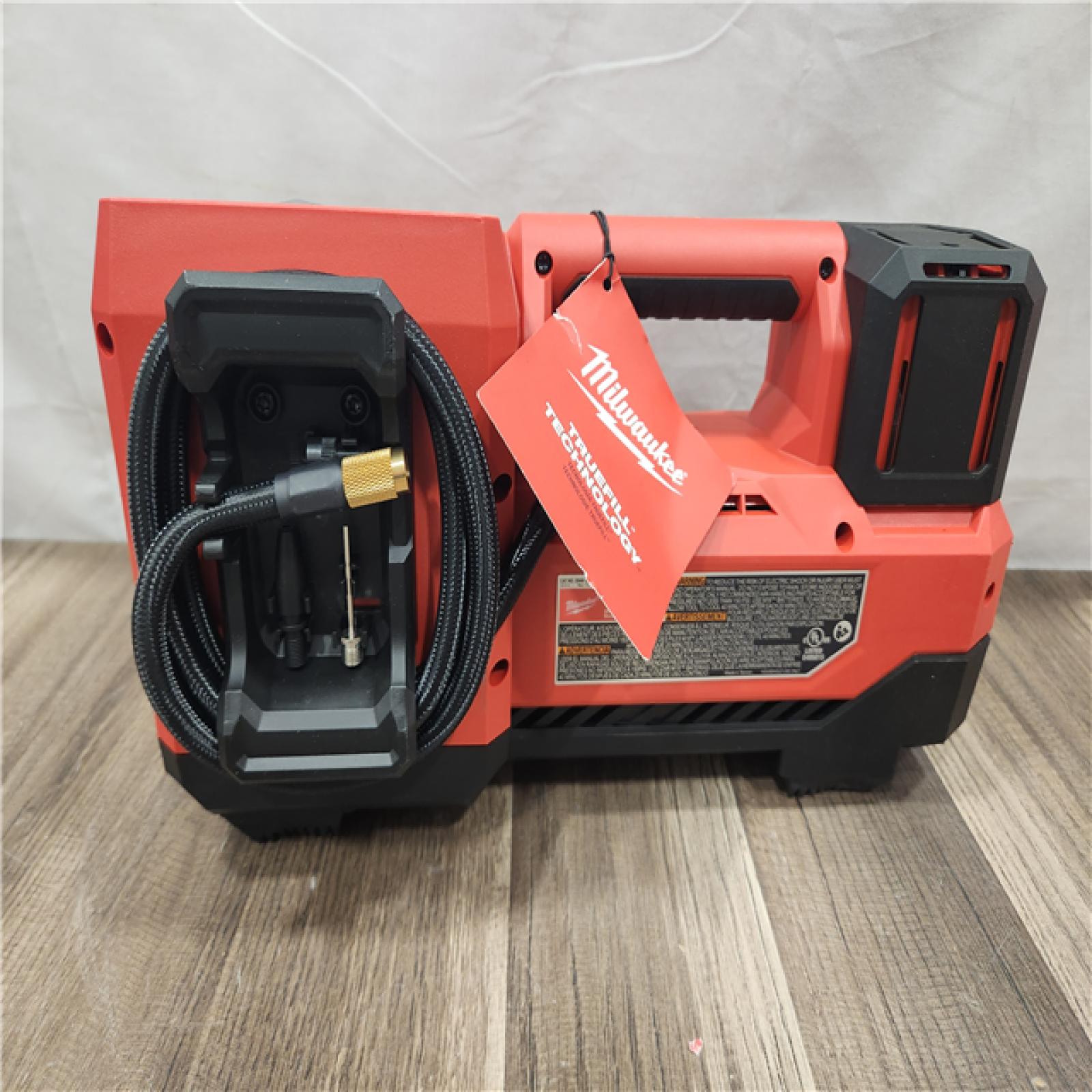 AS-IS- Milwaukee M18 18 V 150 PSI Tire Inflator (Tool Only)