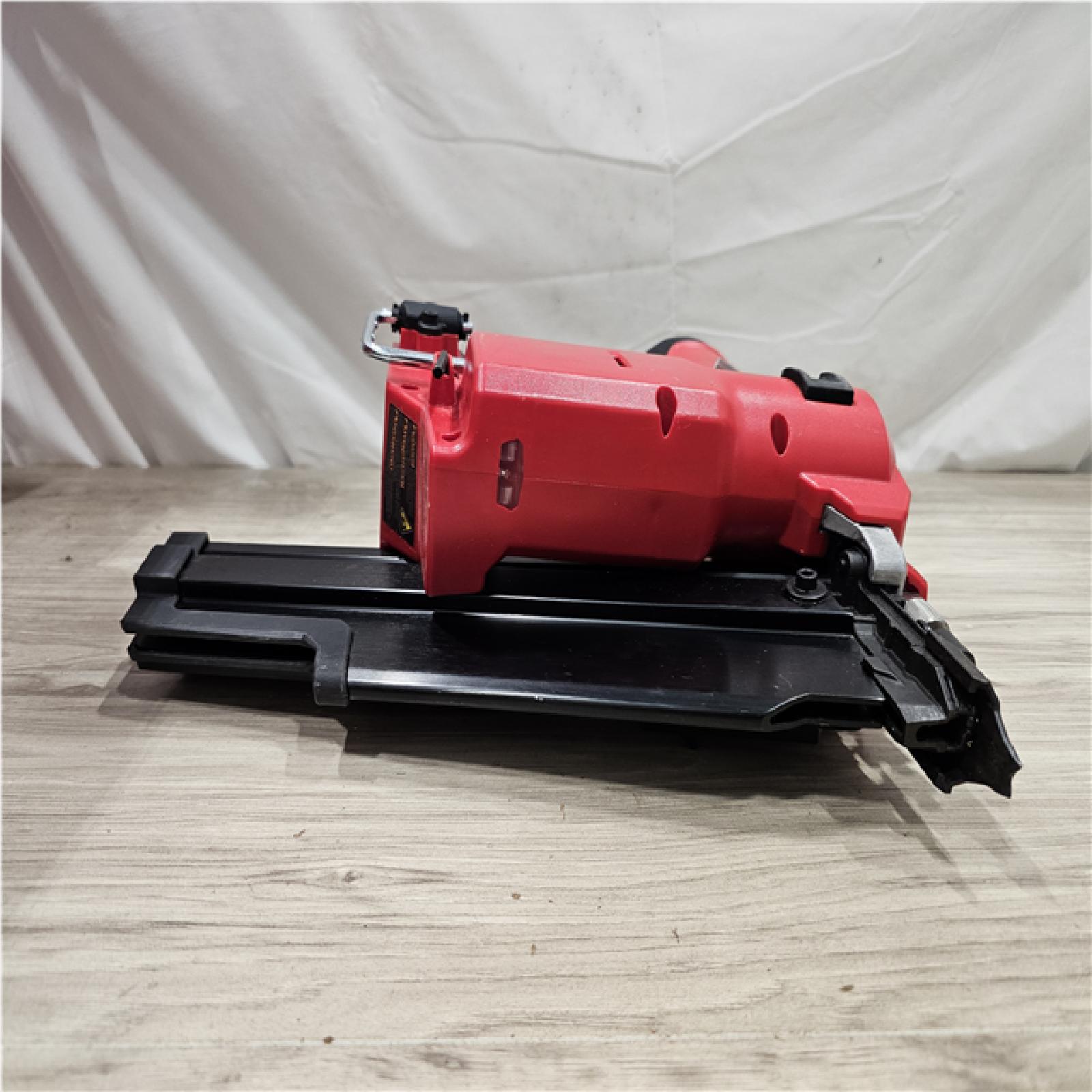 AS-IS Milwaukee FUEL 18-Volt Lithium-Ion Brushless Cordless Gen II 18-Gauge Brad Nailer (Tool-Only)
