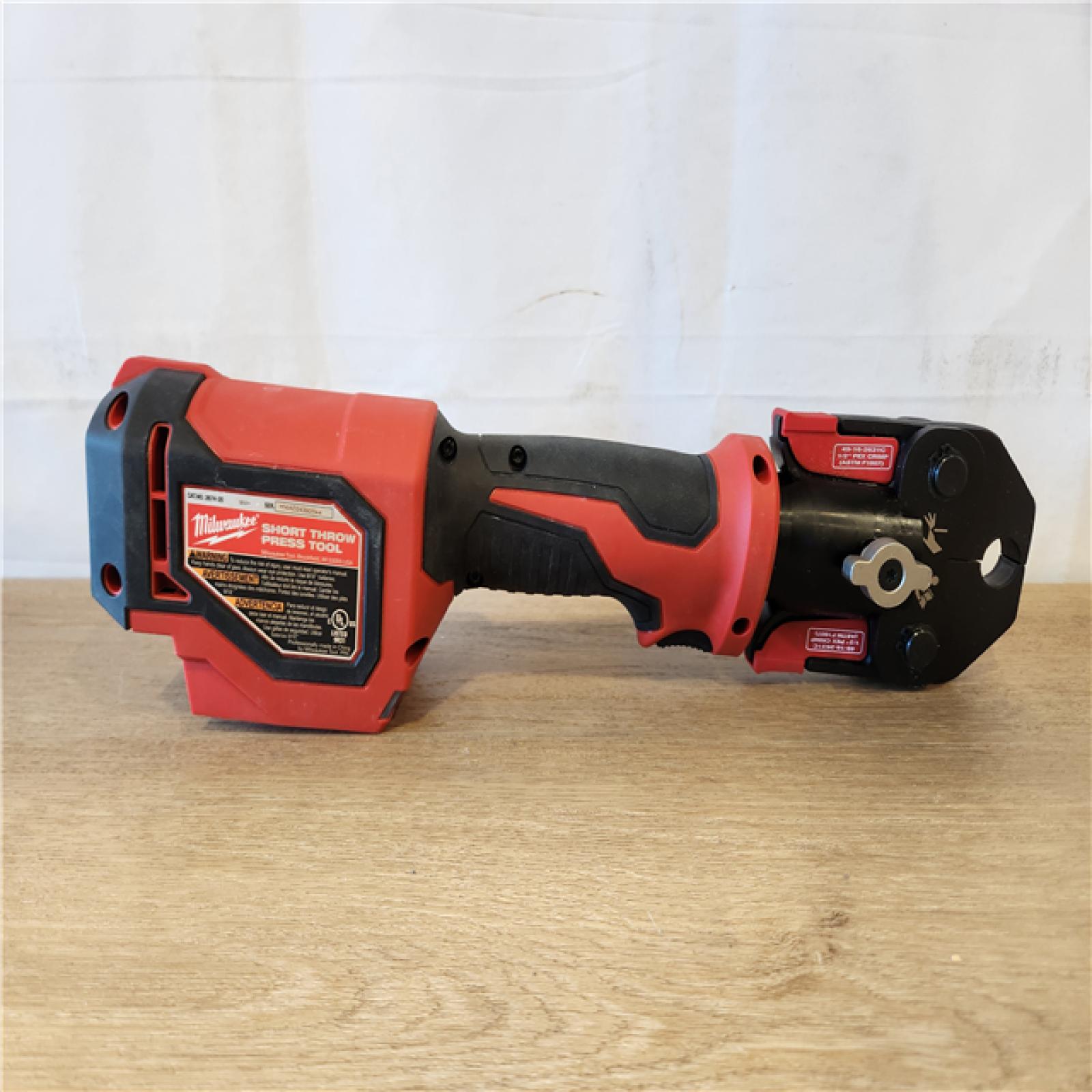 AS-IS- Milwaukee M18 18V Lithium-Ion Cordless Short Throw Press Tool Kit