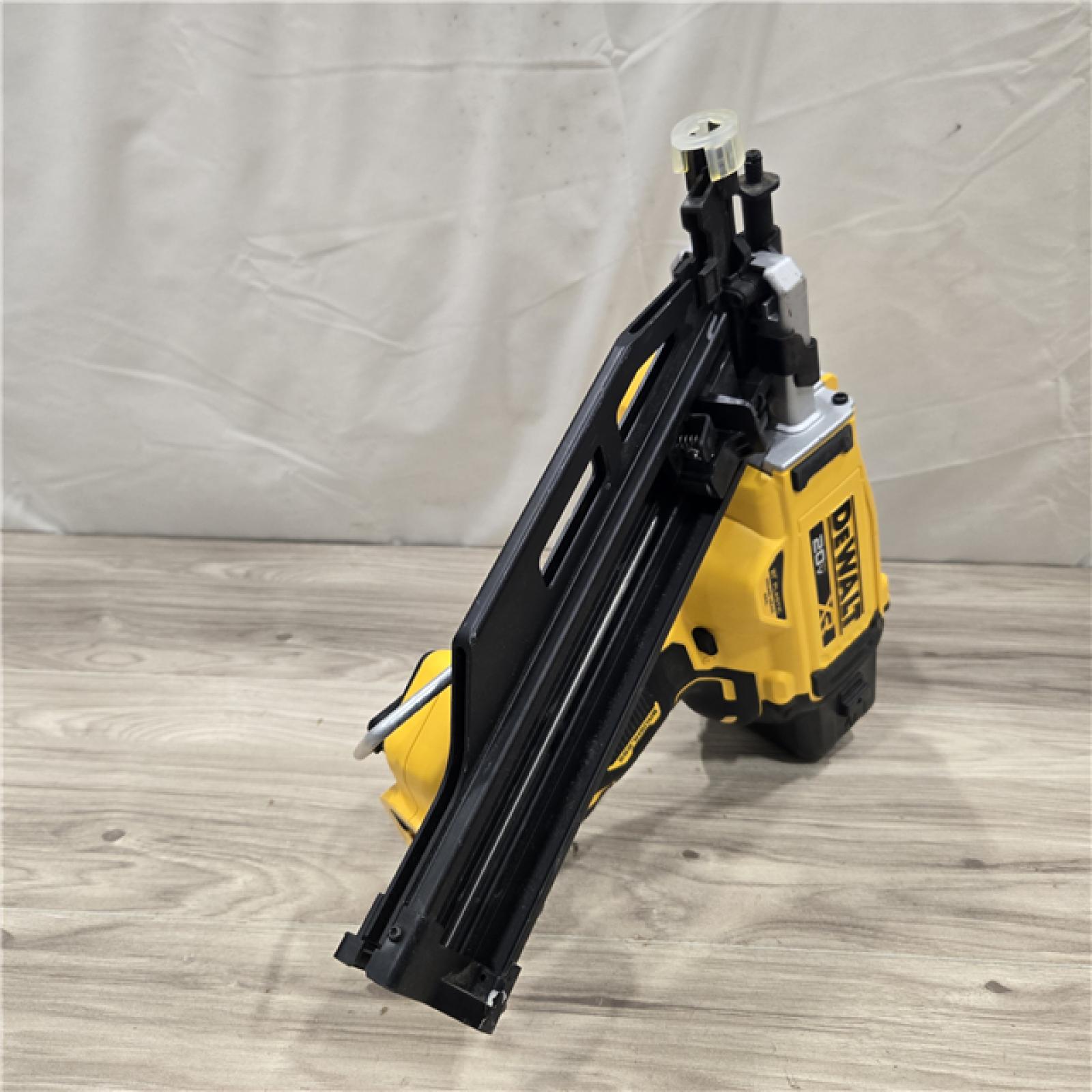 AS-IS DEWALT 20-Volt 21° Cordless Framing Nailer (Tool-Only)