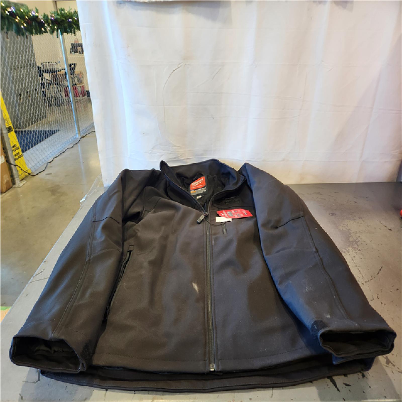 AS-IS- Milwaukee Men's Large 12-Volt Lithium-Ion Cordless Tough Shell Black Heated Jacket